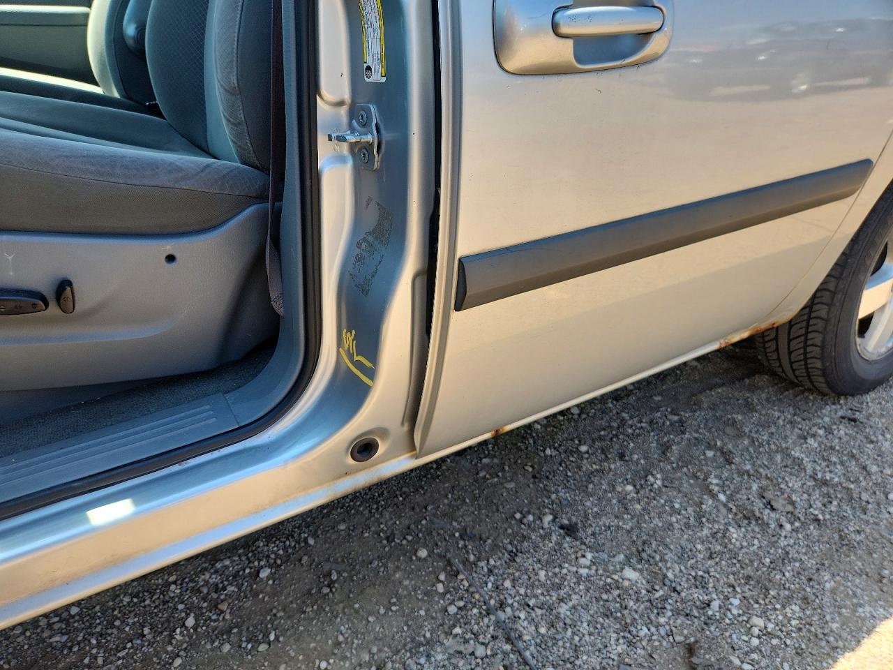2007 Dodge Caravan Sxt Silver vin: 1D4GP45R57B239151