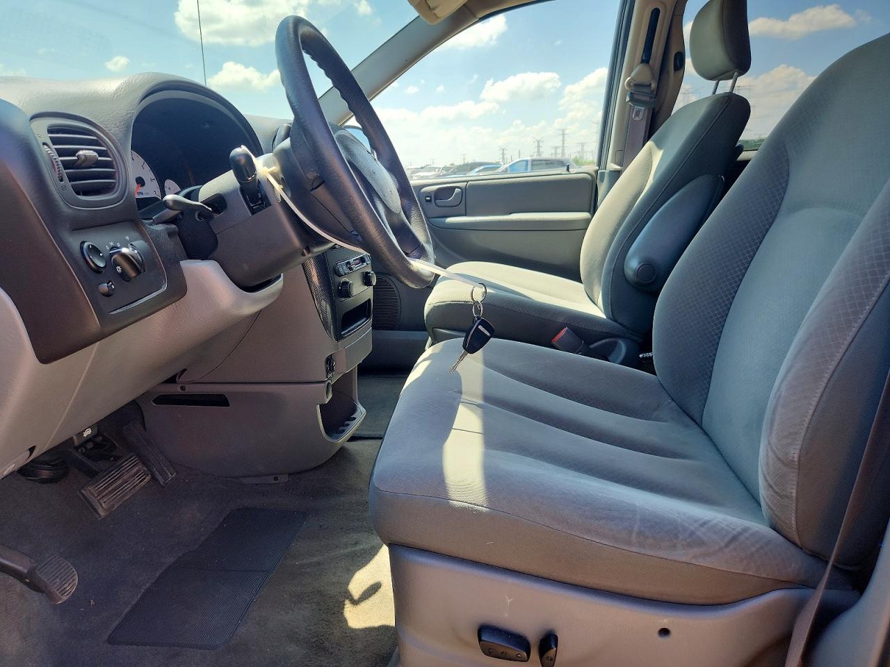 2007 Dodge Caravan Sxt Silver vin: 1D4GP45R57B239151