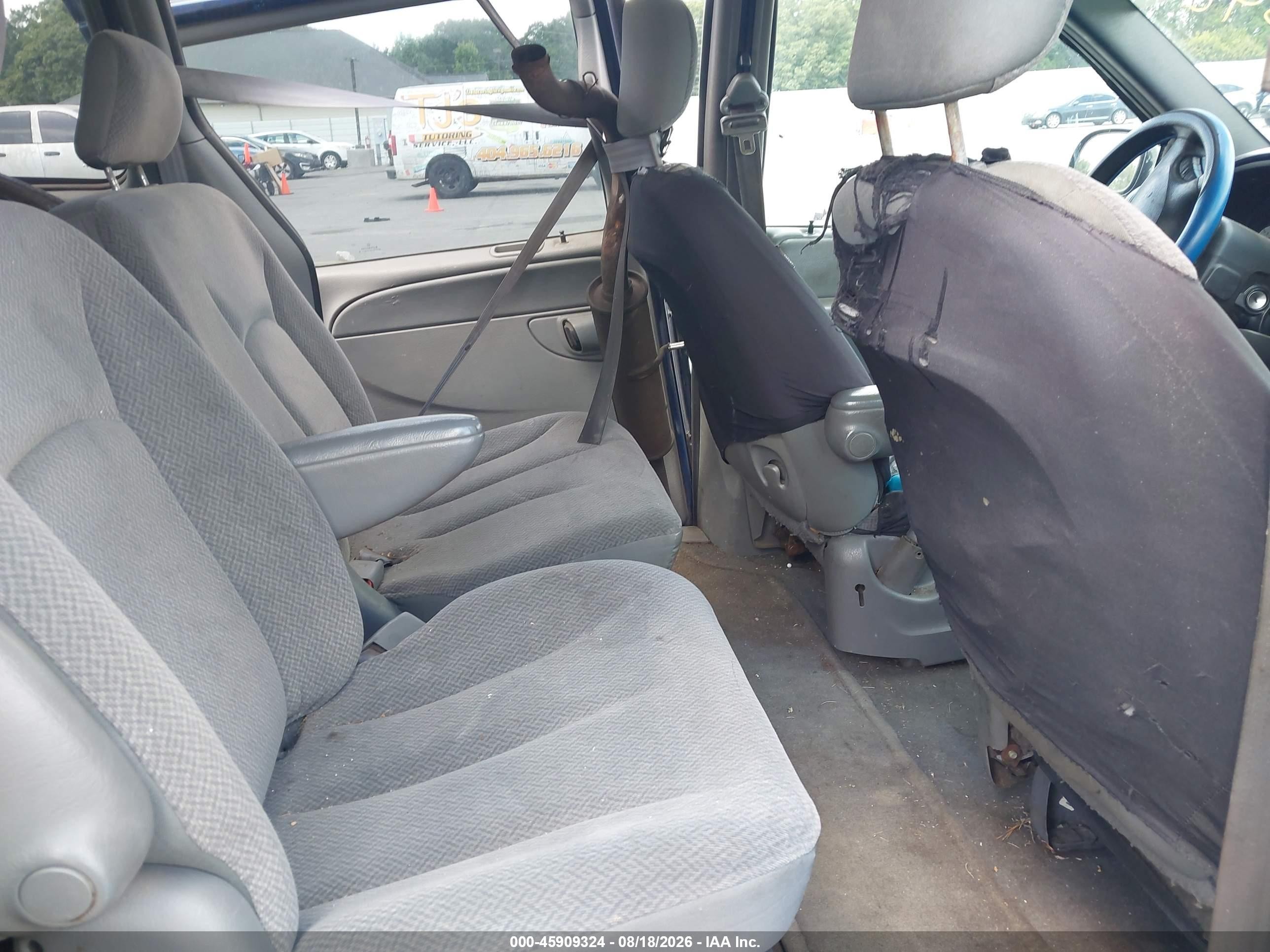 2005 Dodge Caravan Sxt Dark Blue vin: 1D4GP45R65B150539
