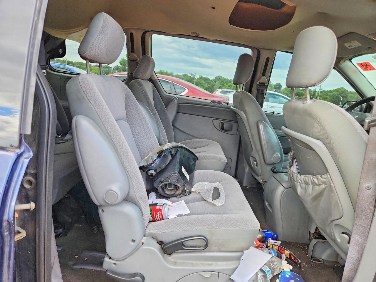 2006 Dodge Caravan Sxt Blue vin: 1D4GP45R66B667177