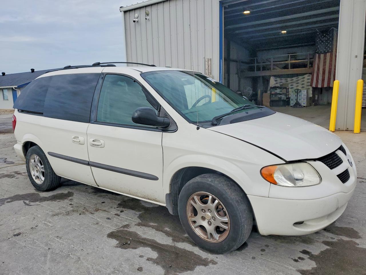 2004 Dodge Caravan Sxt White vin: 1D4GP45R74B527510
