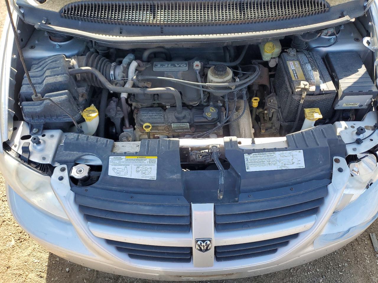 2005 Dodge Caravan Sxt Серебряный vin: 1D4GP45R75B111197