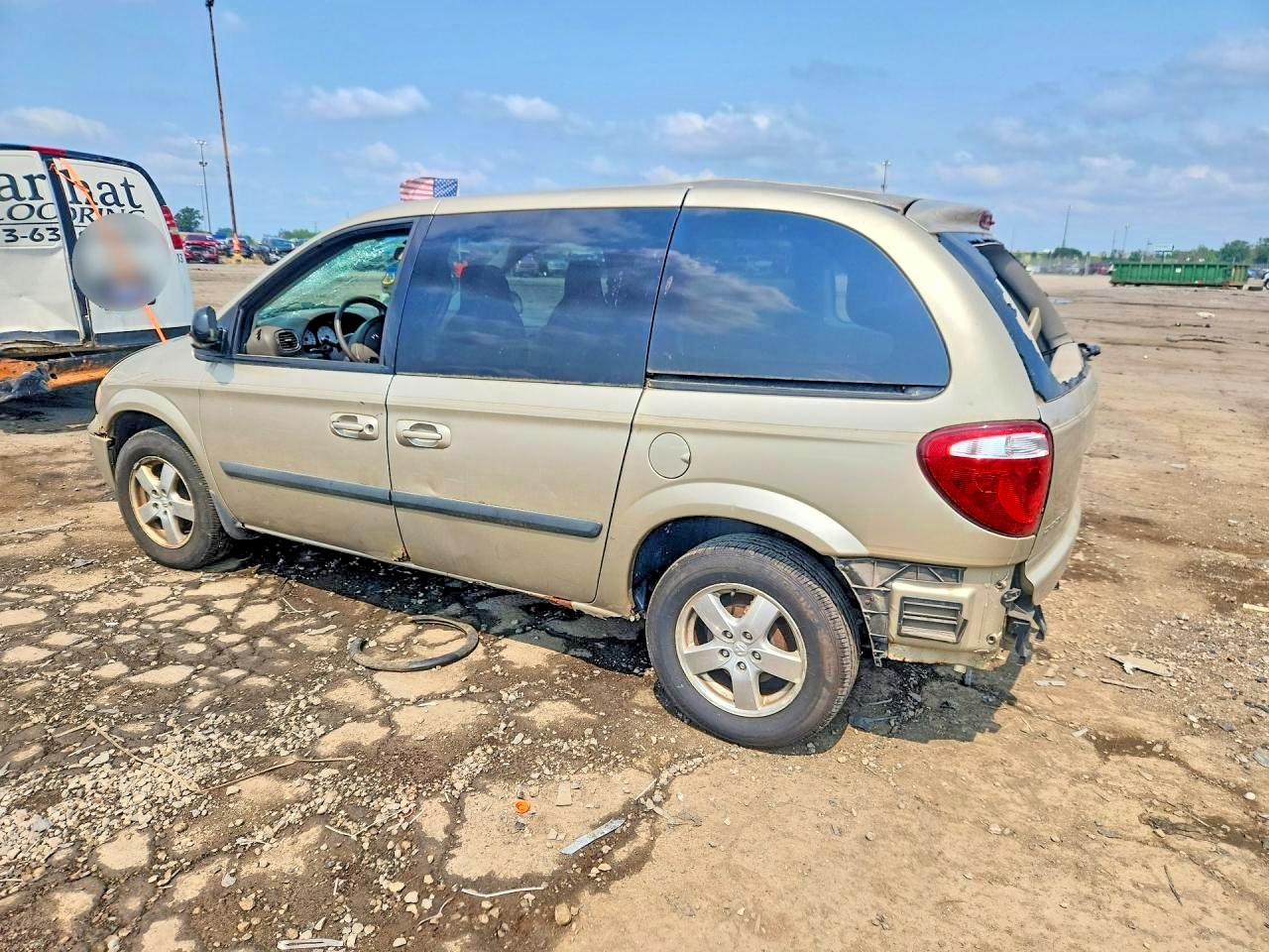 2005 Dodge Caravan Sxt Gold vin: 1D4GP45R75B182366