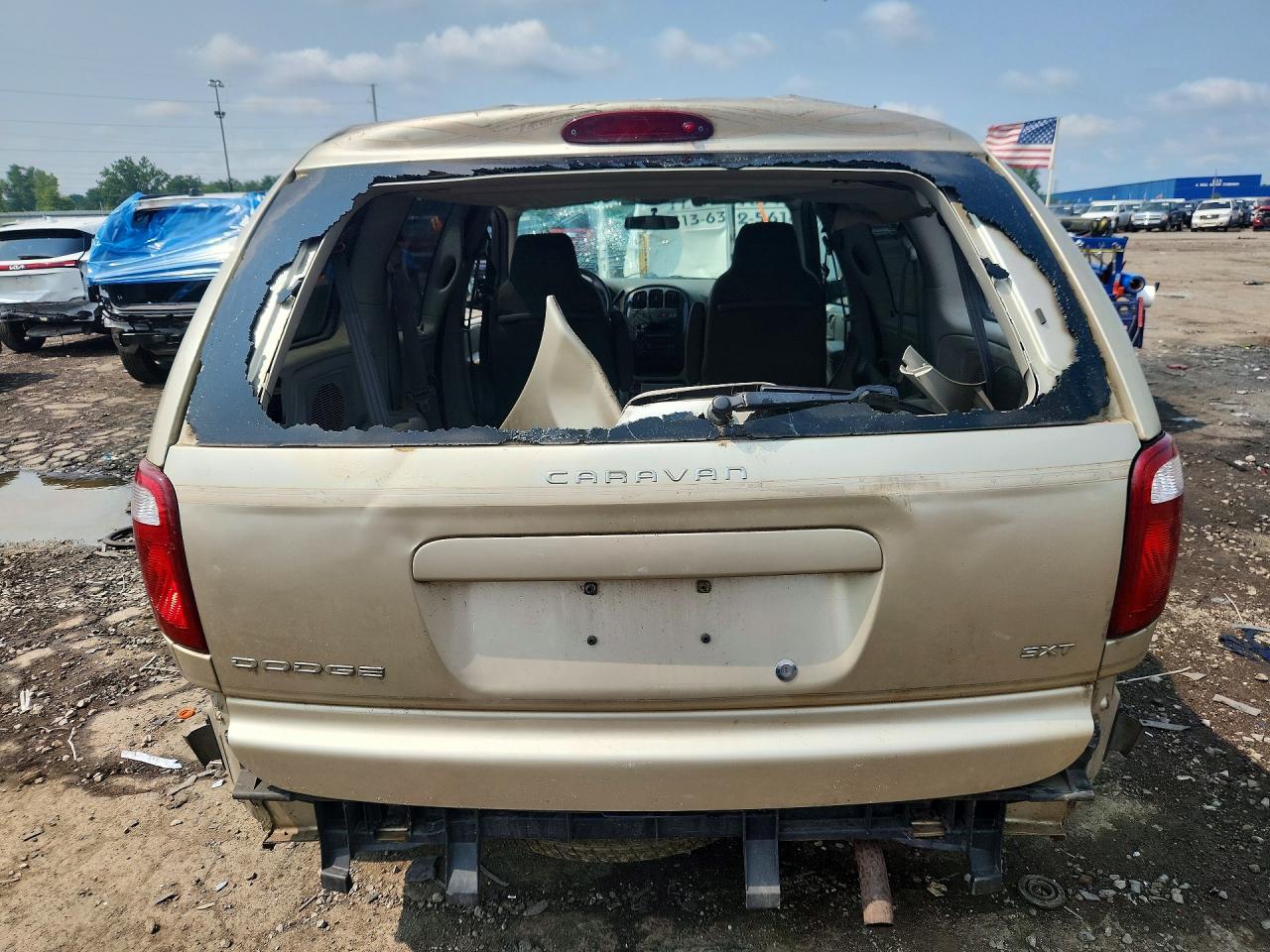 2005 Dodge Caravan Sxt Gold vin: 1D4GP45R75B182366
