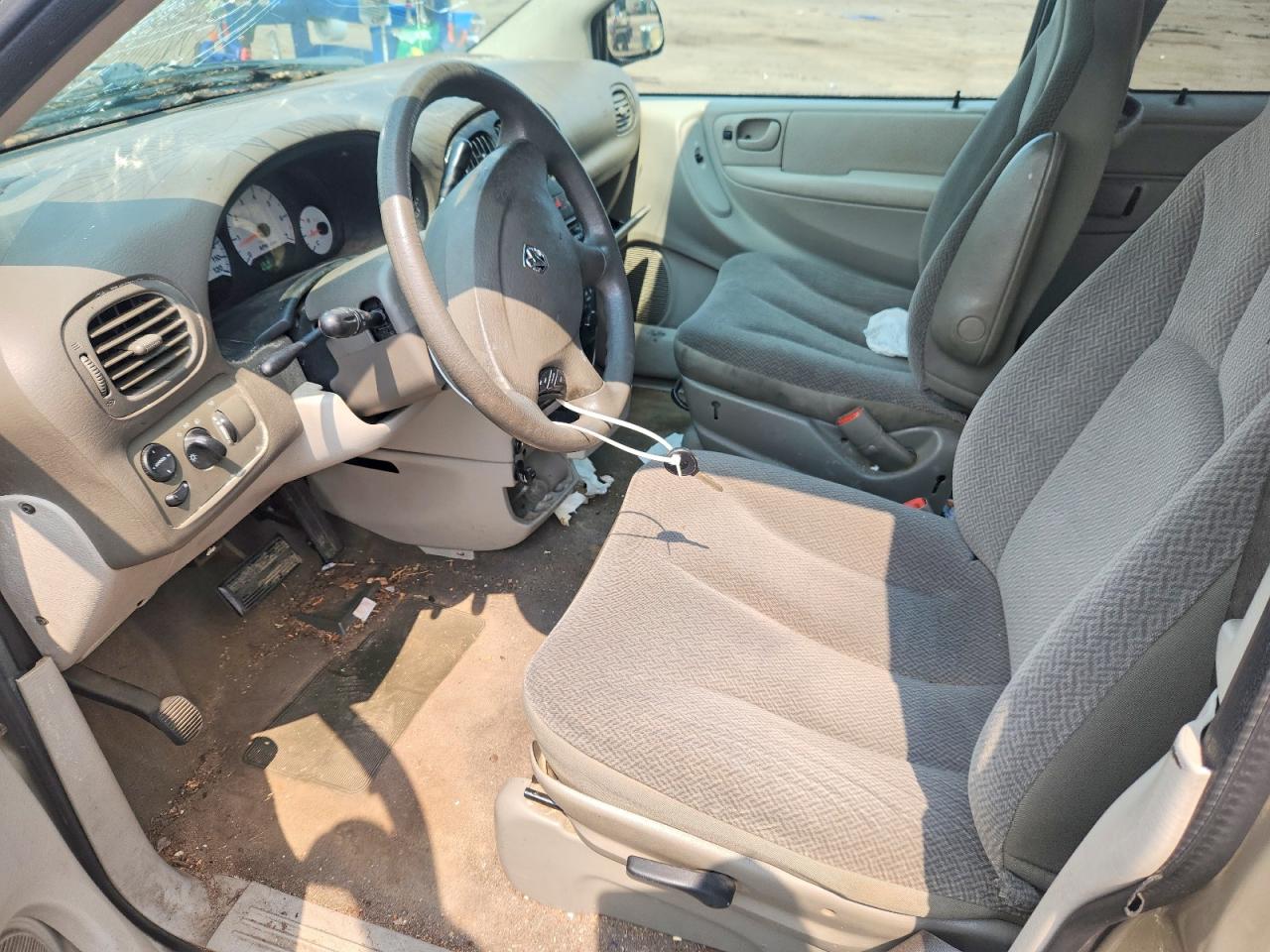 2005 Dodge Caravan Sxt Gold vin: 1D4GP45R75B182366