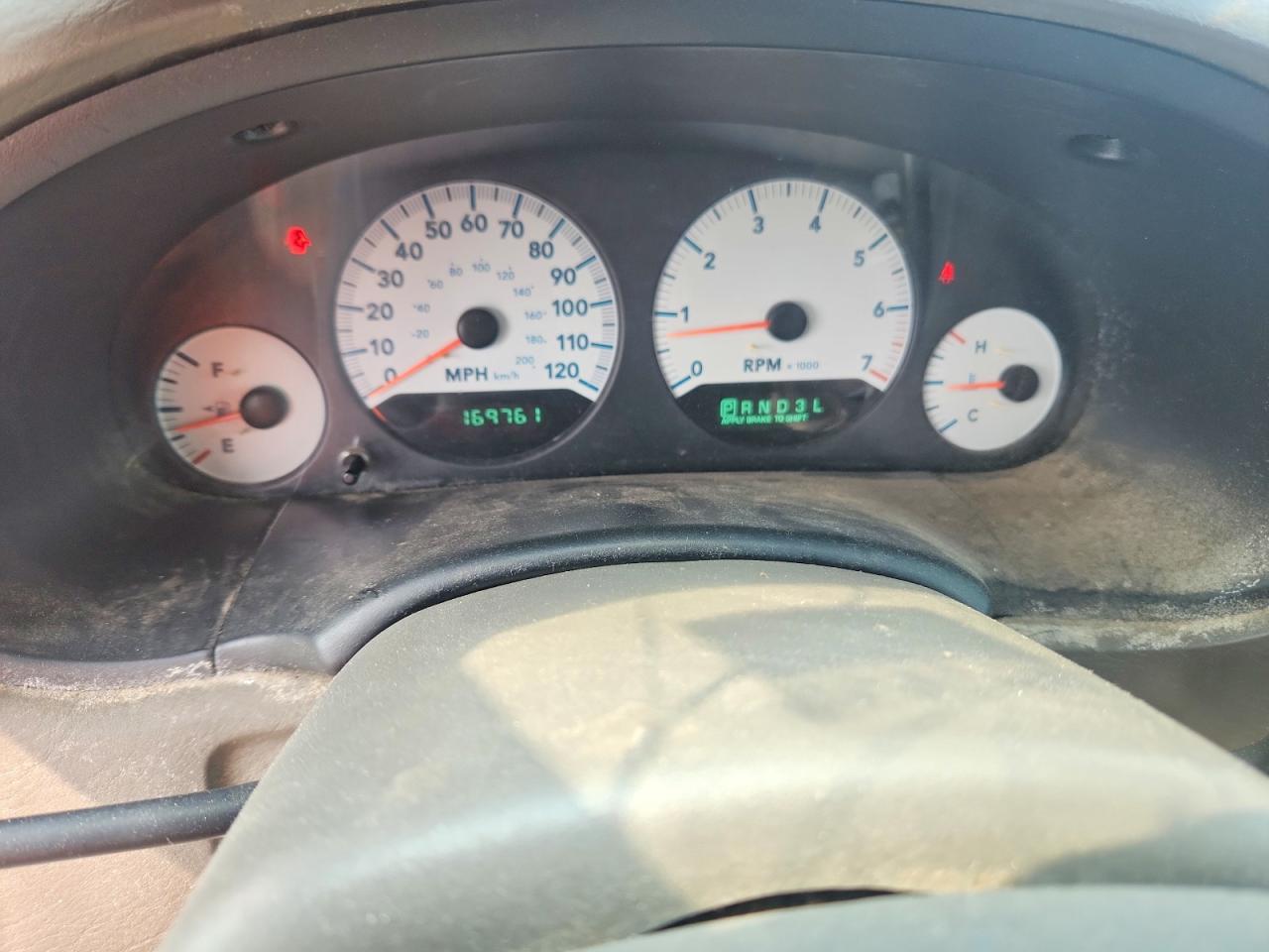 2005 Dodge Caravan Sxt Gold vin: 1D4GP45R75B182366