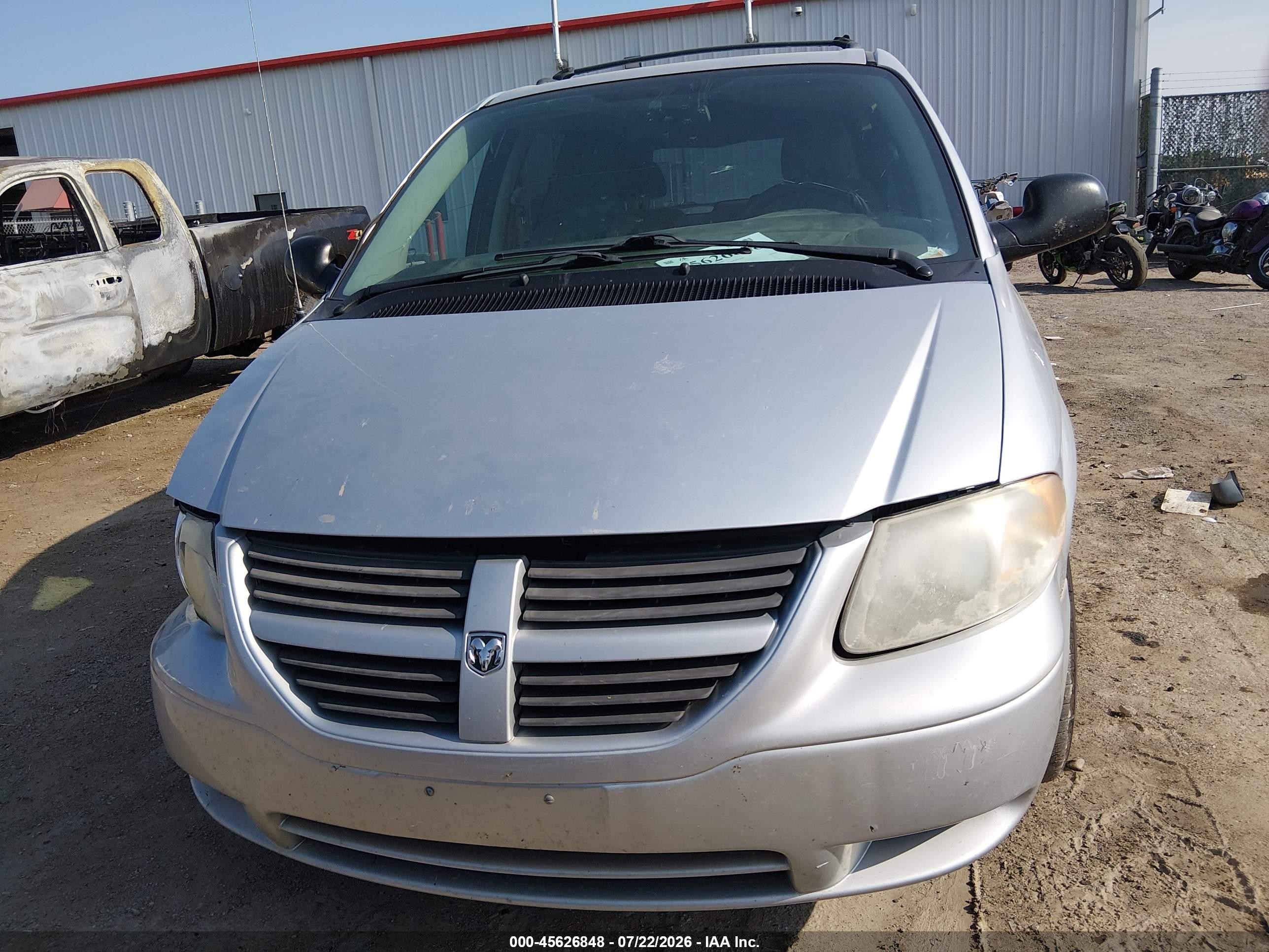 2006 Dodge Caravan Sxt Silver vin: 1D4GP45R76B501444