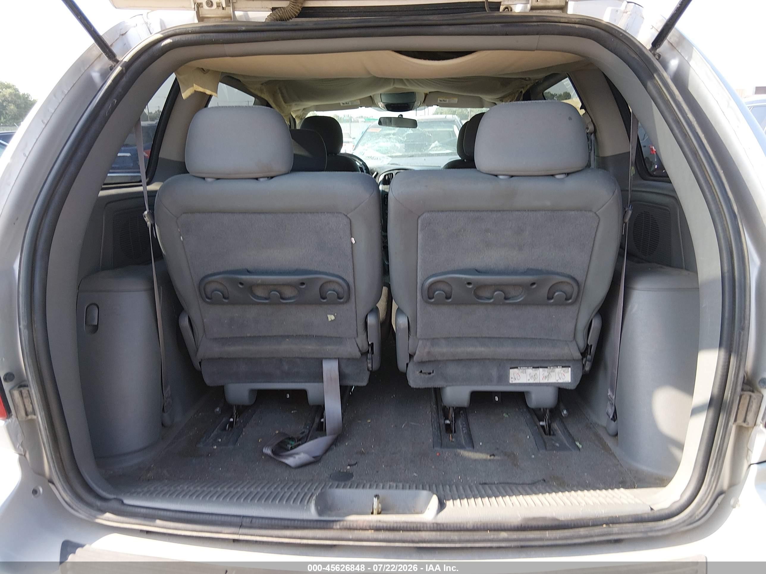 2006 Dodge Caravan Sxt Silver vin: 1D4GP45R76B501444