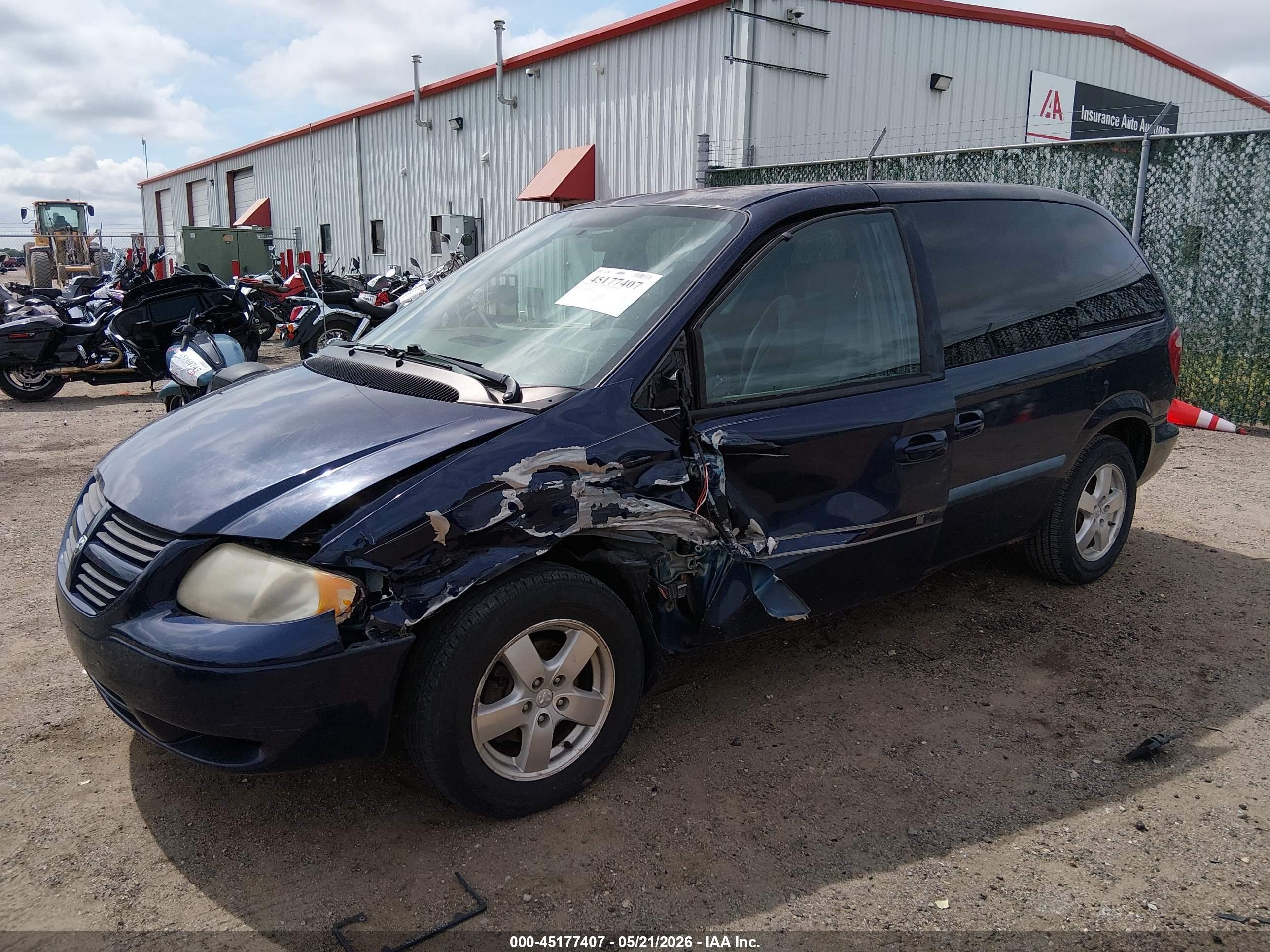 2005 Dodge Caravan Sxt Blue vin: 1D4GP45R95B118667