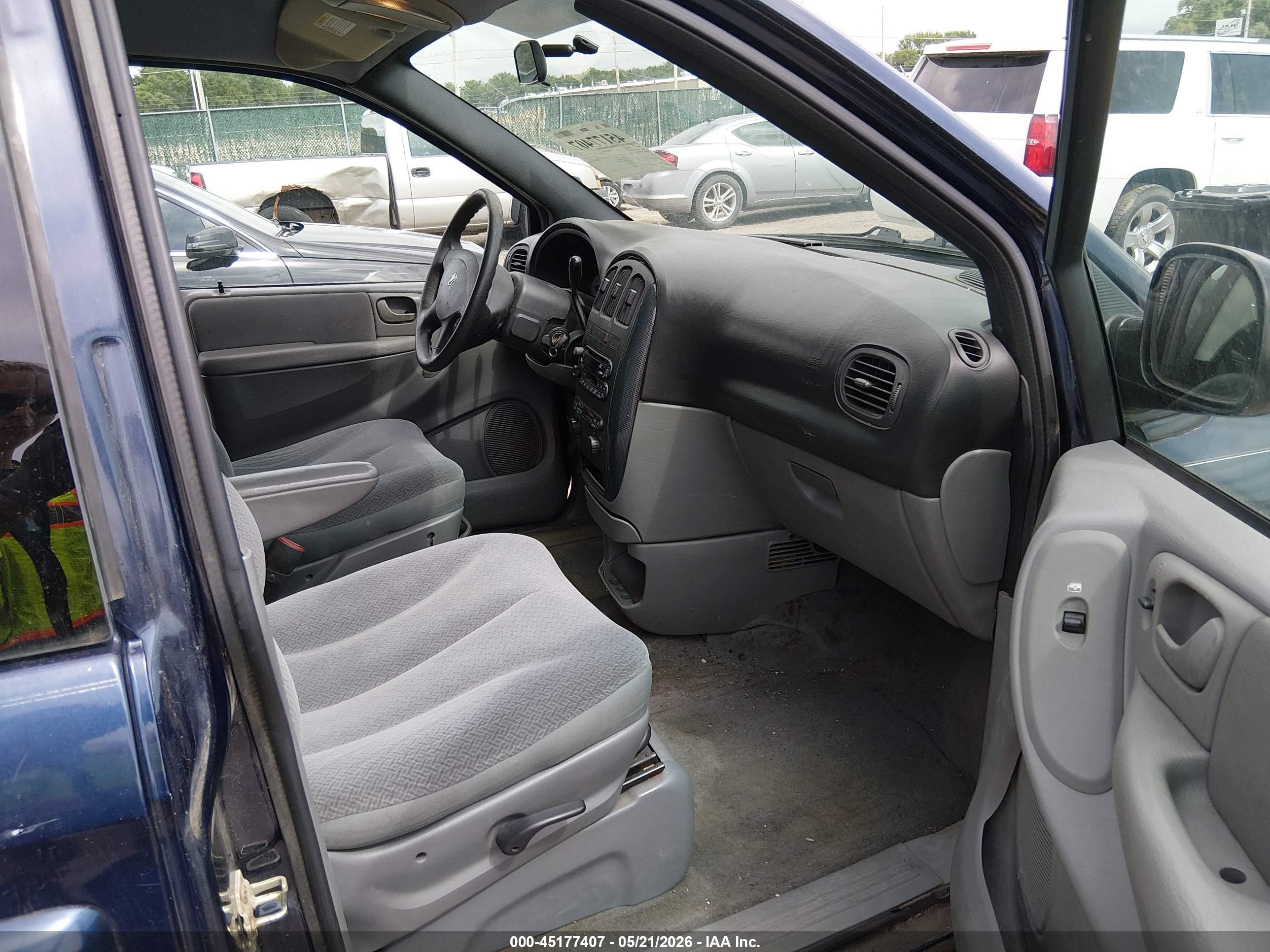 2005 Dodge Caravan Sxt Blue vin: 1D4GP45R95B118667