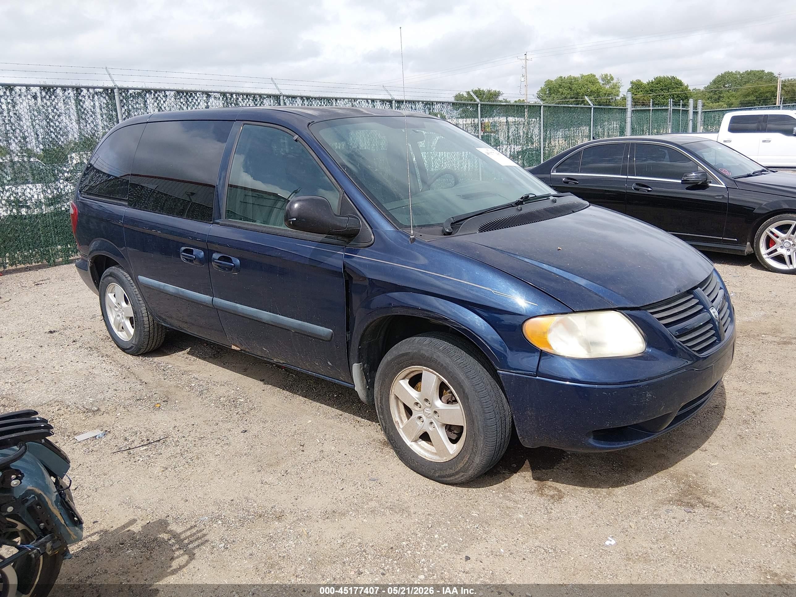 2005 Dodge Caravan Sxt Blue vin: 1D4GP45R95B118667