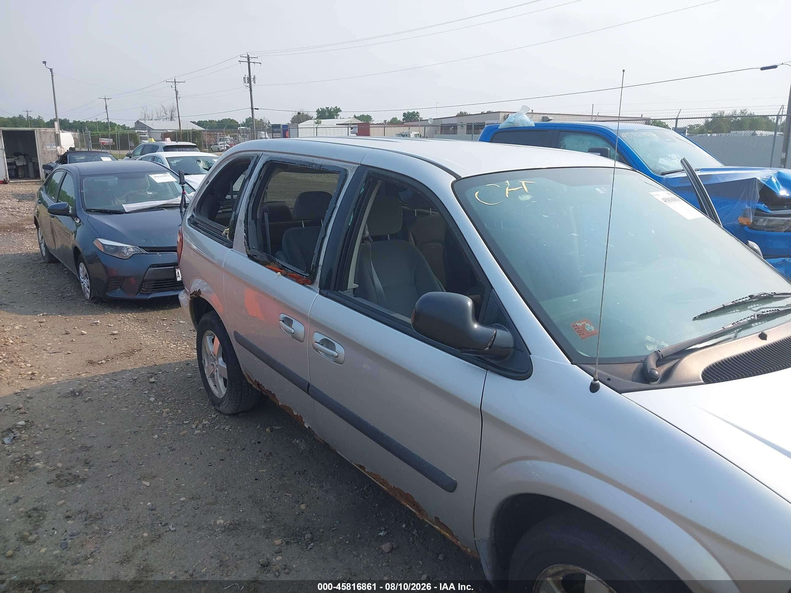 2005 Dodge Caravan Sxt Серебряный vin: 1D4GP45R95B401862
