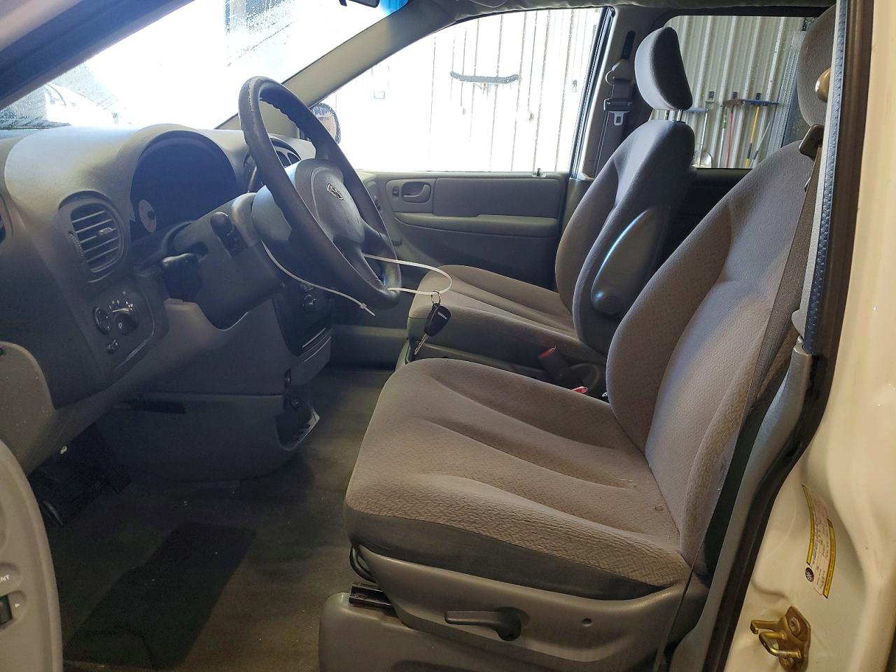 2006 Dodge Caravan Sxt White vin: 1D4GP45R96B756032