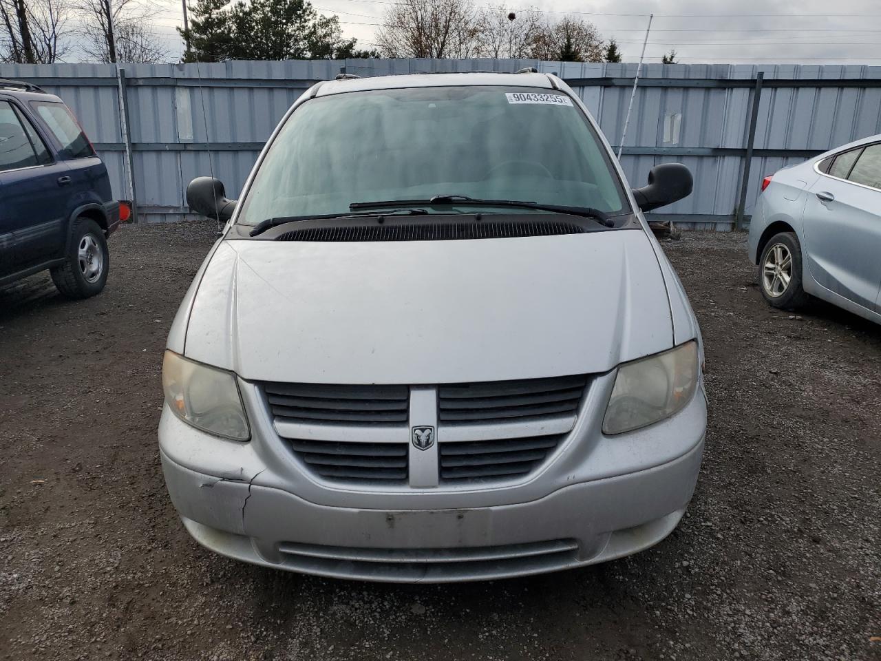 2007 Dodge Caravan Sxt Silver vin: 1D4GP45RX7B215699