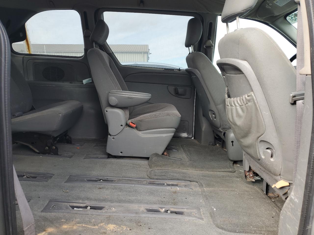 2007 Dodge Caravan Sxt Silver vin: 1D4GP45RX7B215699