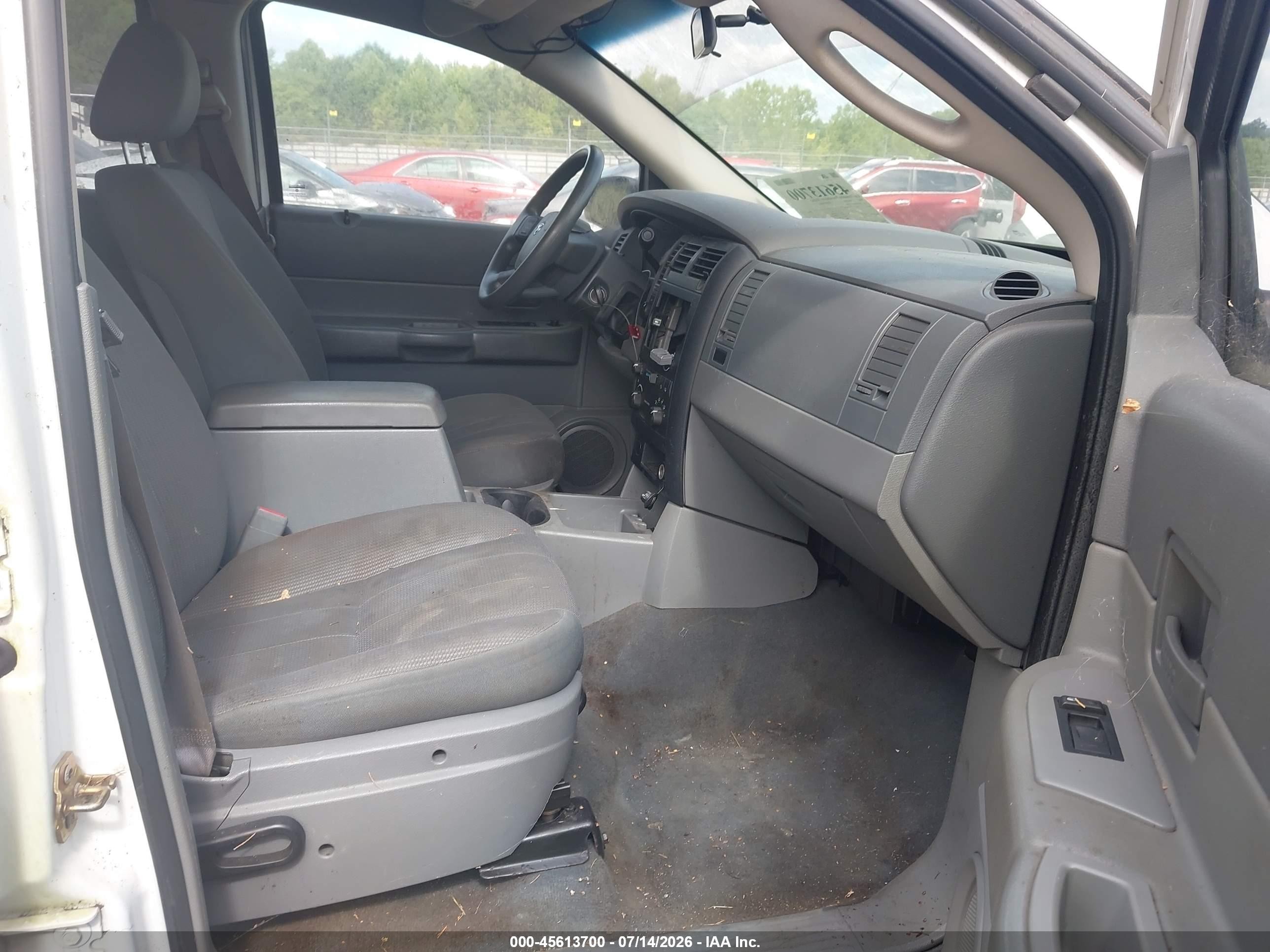 2004 Dodge Durango St White vin: 1D4HB38N44F146891