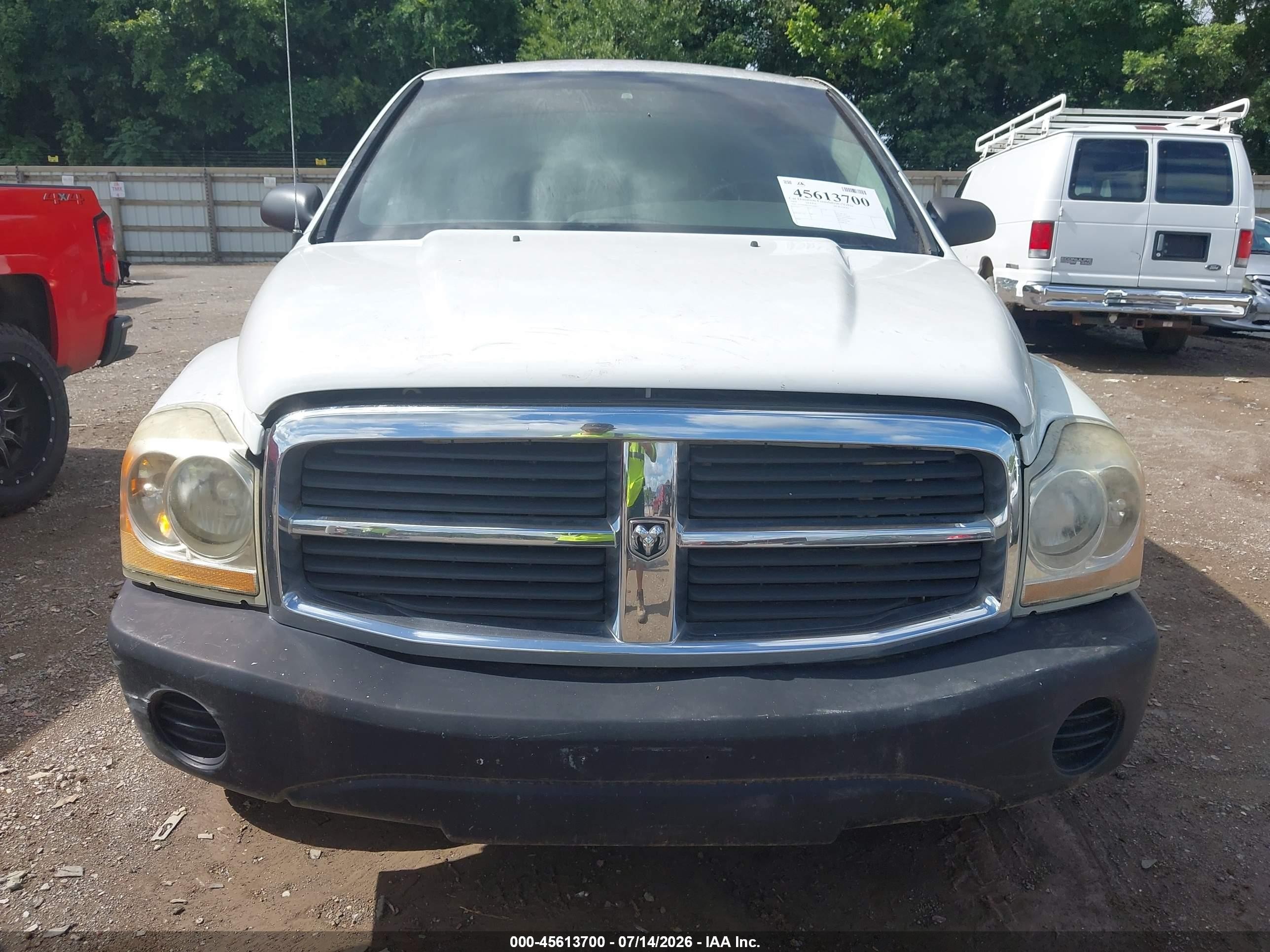 2004 Dodge Durango St White vin: 1D4HB38N44F146891