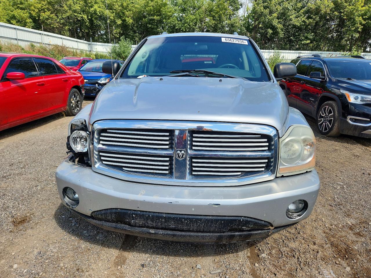 2005 Dodge Durango St Silver vin: 1D4HB38NX5F586065