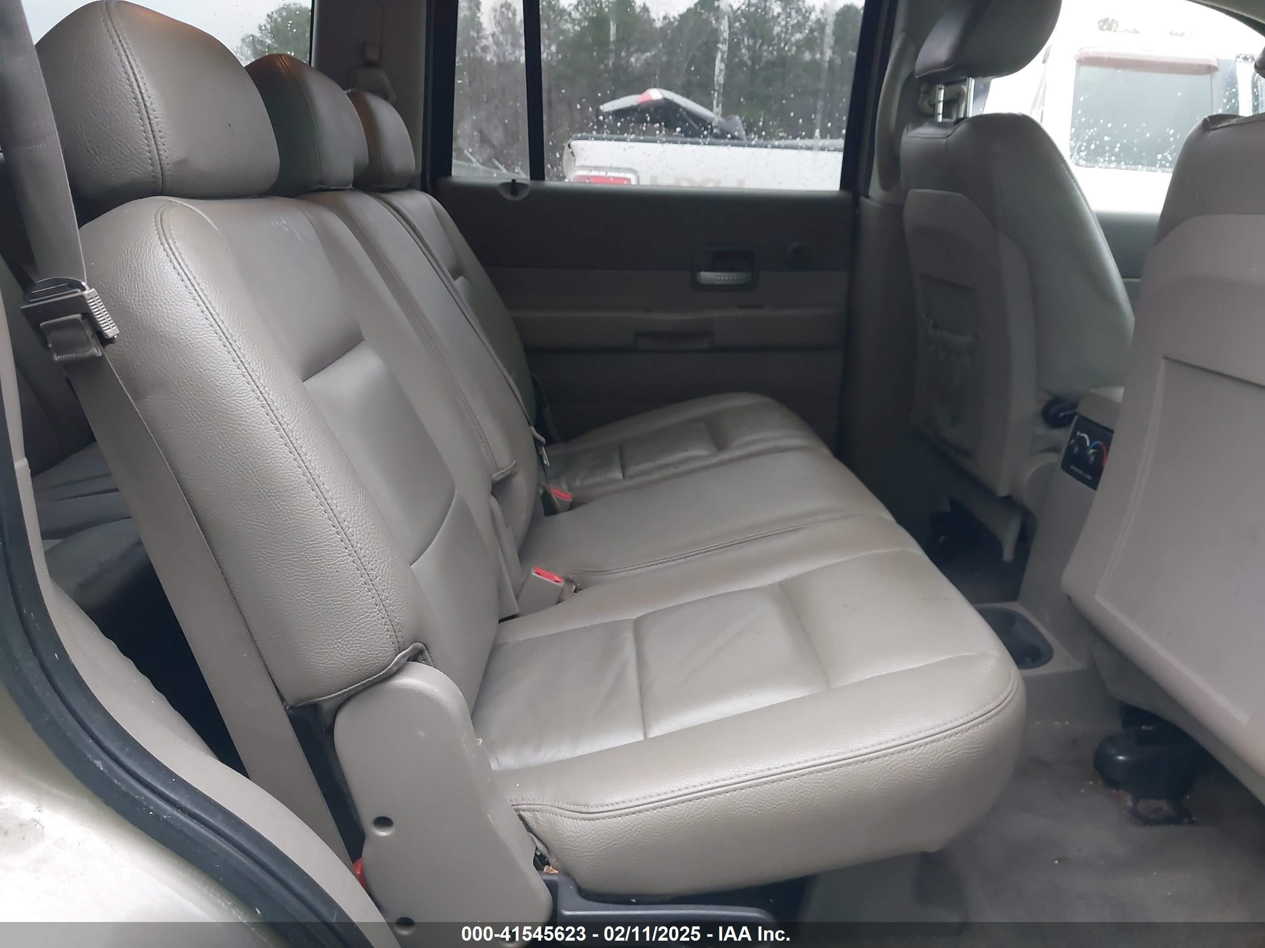 2004 Dodge Durango Slt Beige vin: 1D4HB48D14F177559