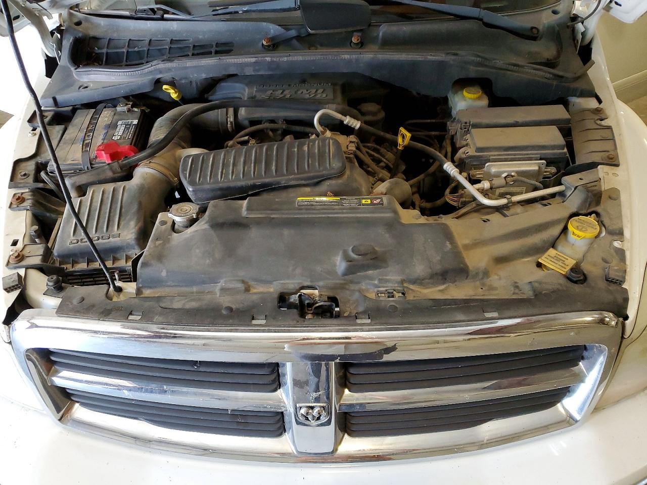 2005 Dodge Durango Slt Белый vin: 1D4HB48D25F545796