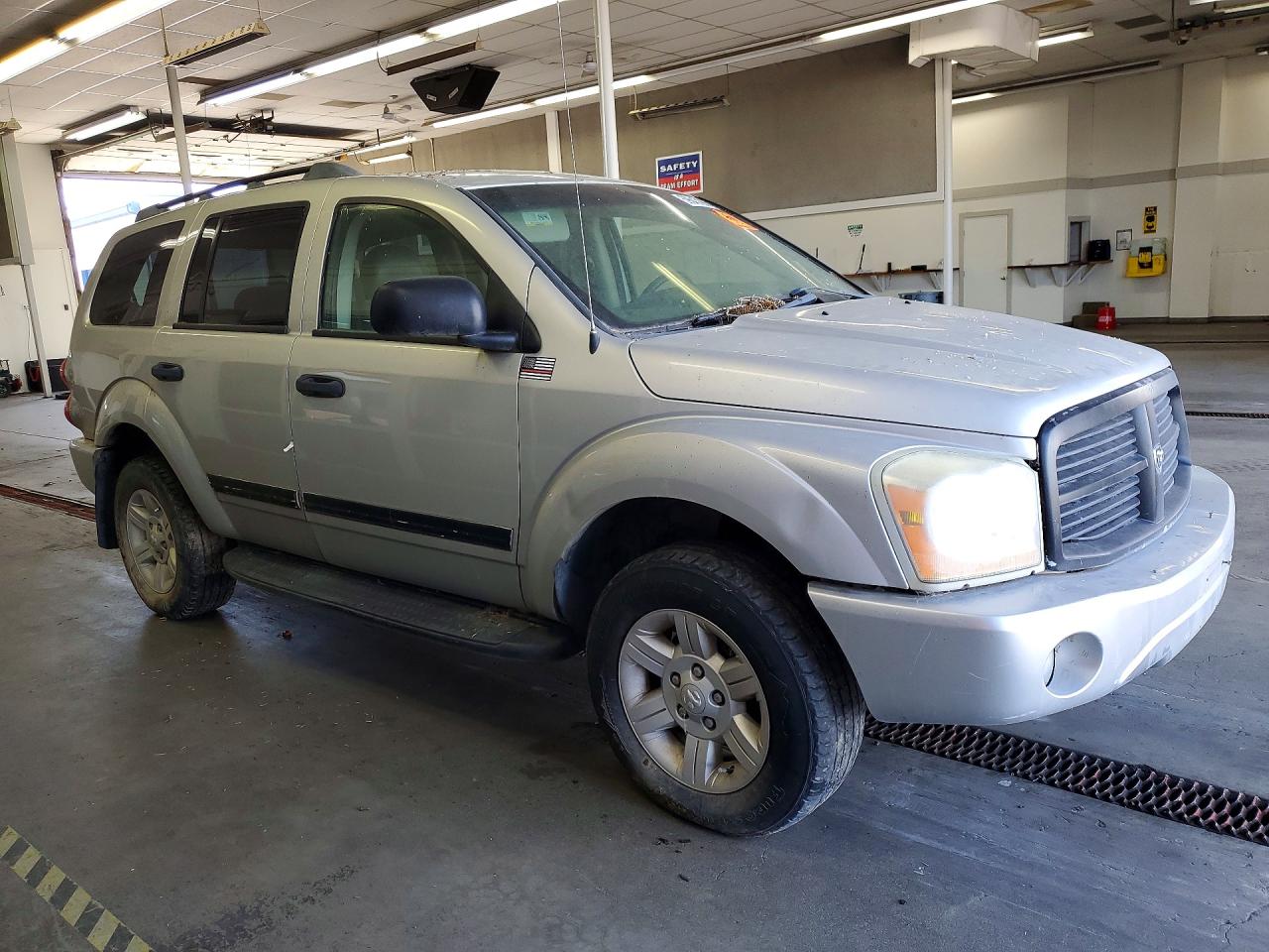 2004 Dodge Durango Slt Silver vin: 1D4HB48D54F151000