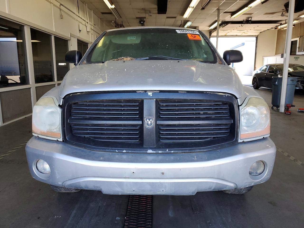 2004 Dodge Durango Slt Silver vin: 1D4HB48D54F151000