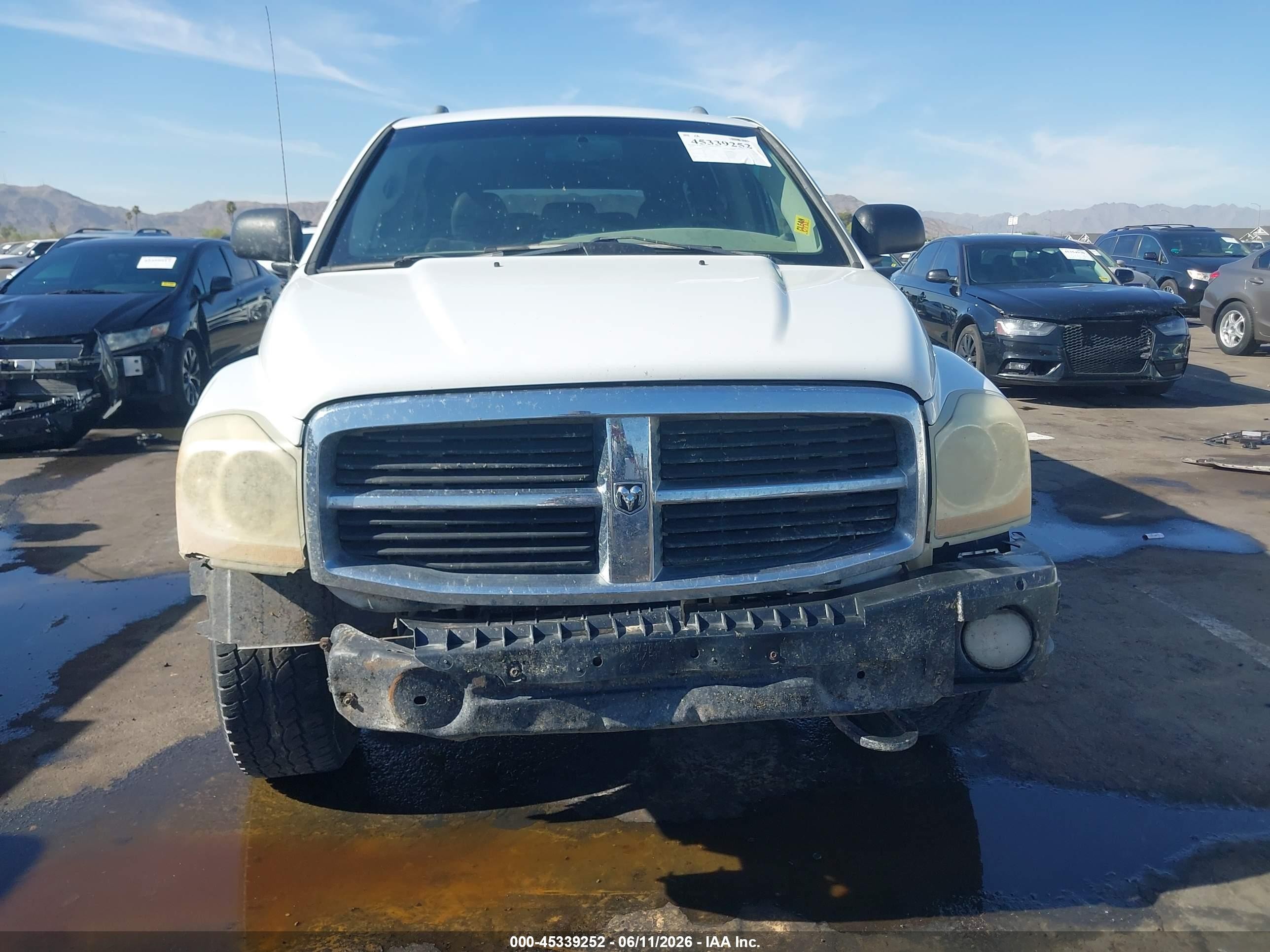 2004 Dodge Durango Slt White vin: 1D4HB48D74F133372