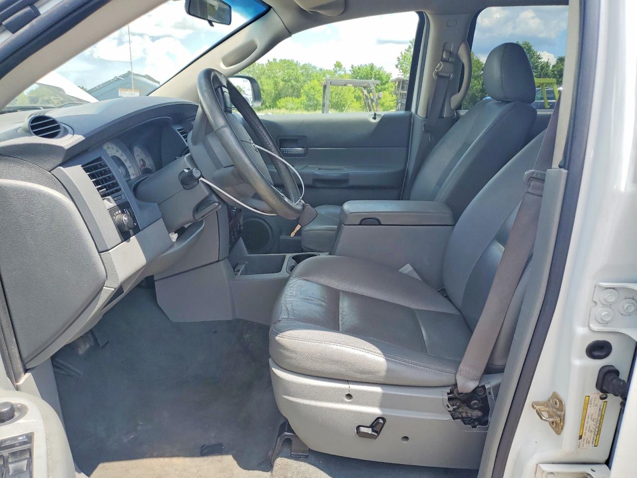 2005 Dodge Durango White vin: 1D4HB48D75F546068