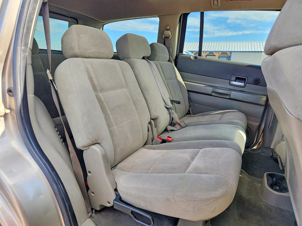 2005 Dodge Durango Slt Beige vin: 1D4HB48D95F555306