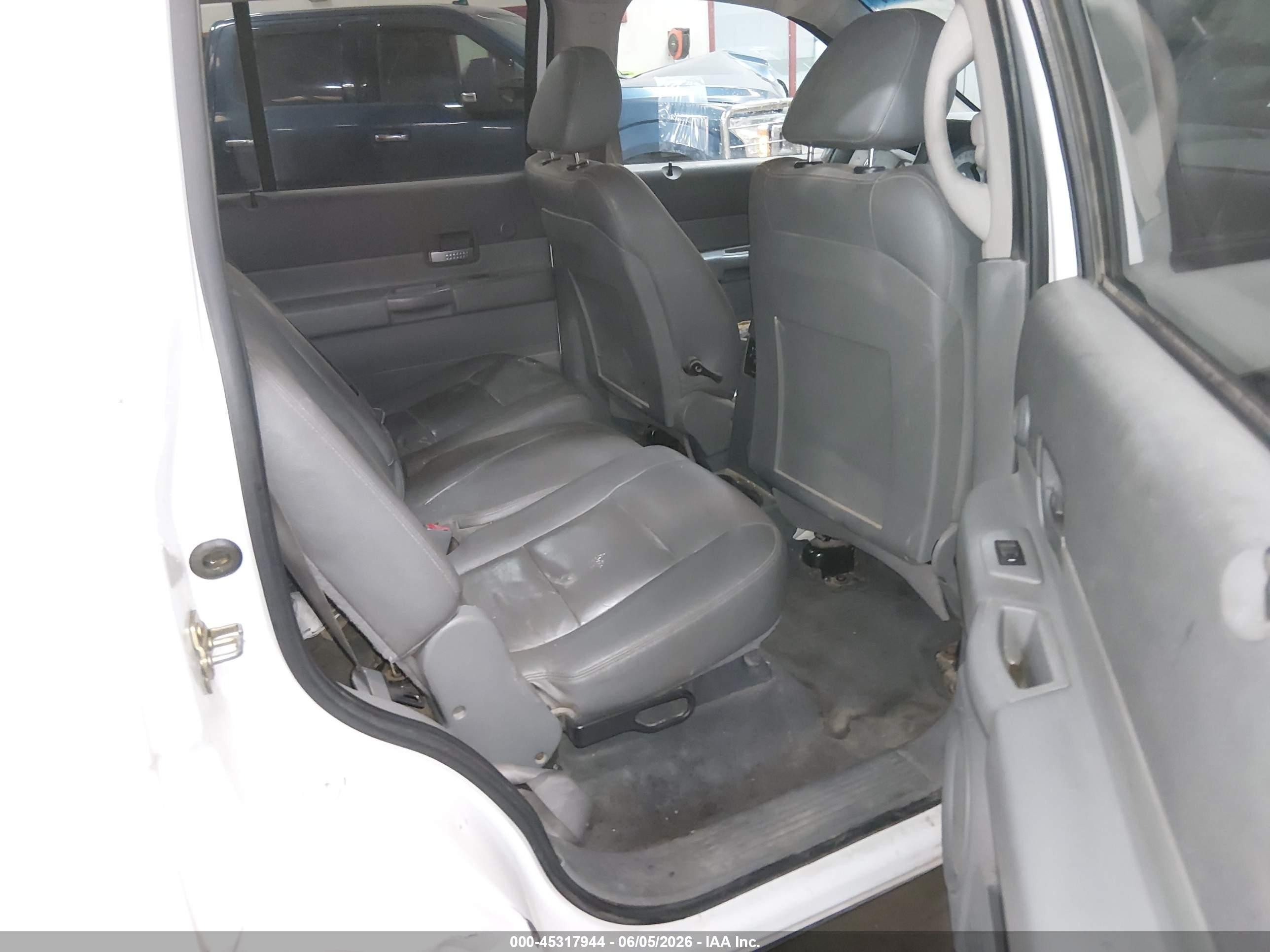 2006 Dodge Durango Slt White vin: 1D4HB48N36F136507