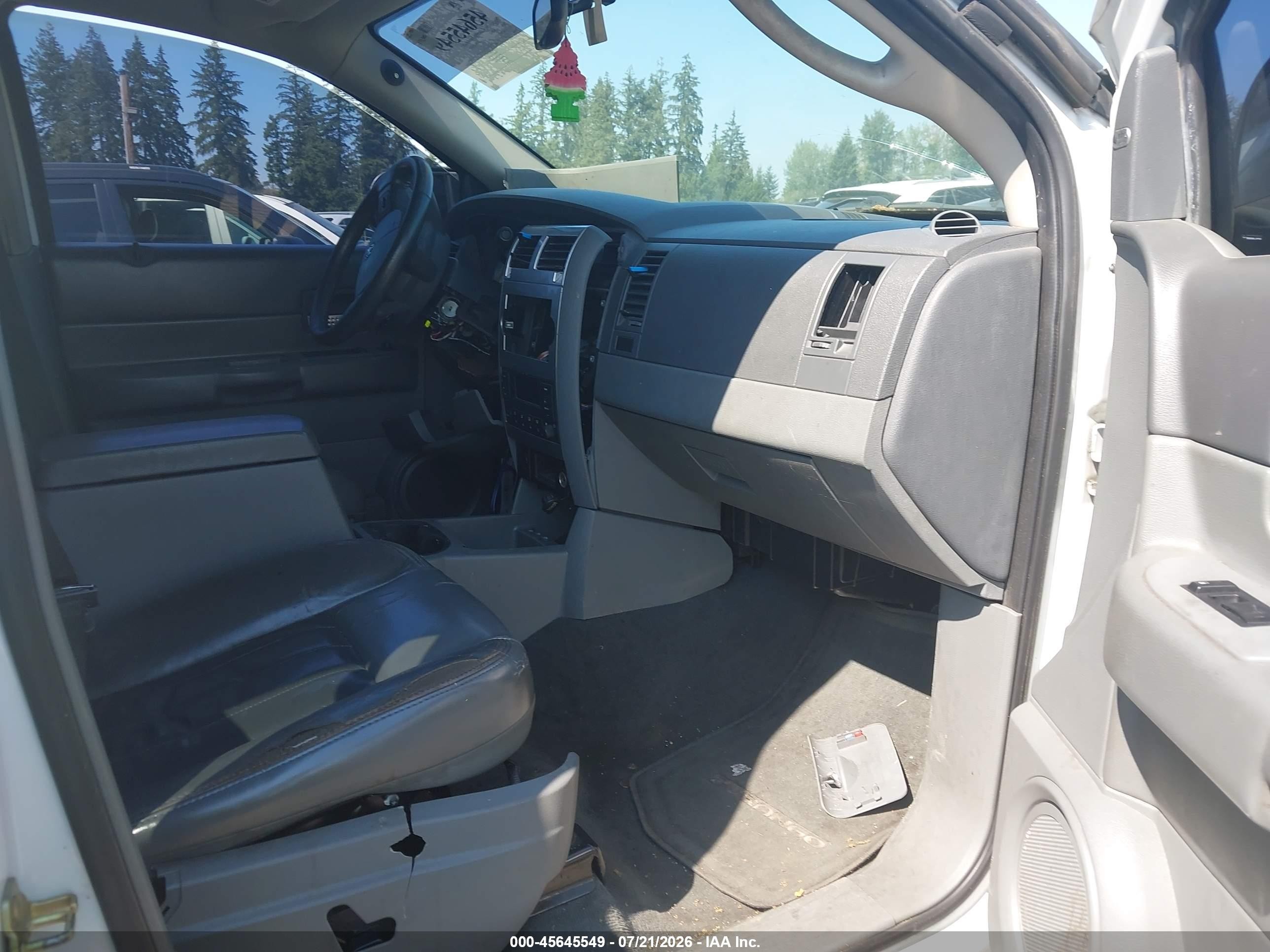 2005 Dodge Durango Limited White vin: 1D4HB58D25F505711