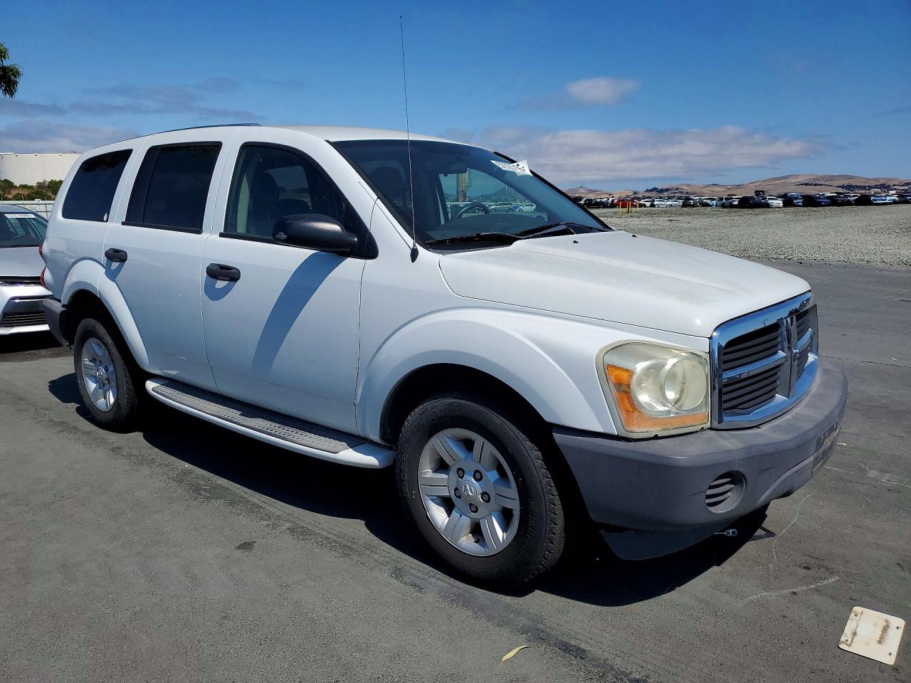 2004 Dodge Durango St White vin: 1D4HD38K74F132600