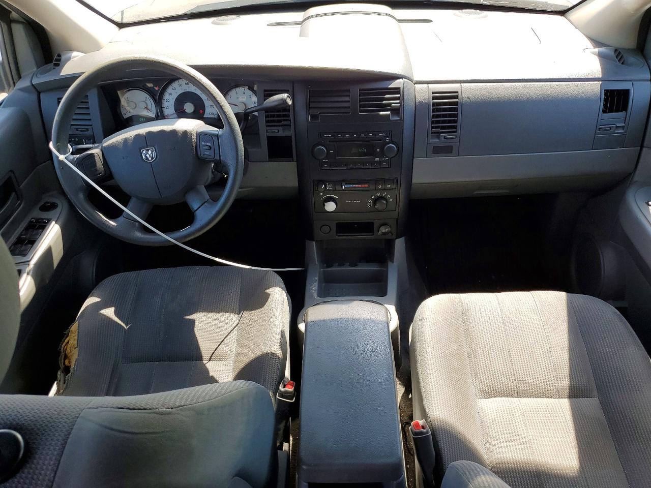 2004 Dodge Durango St White vin: 1D4HD38K74F132600