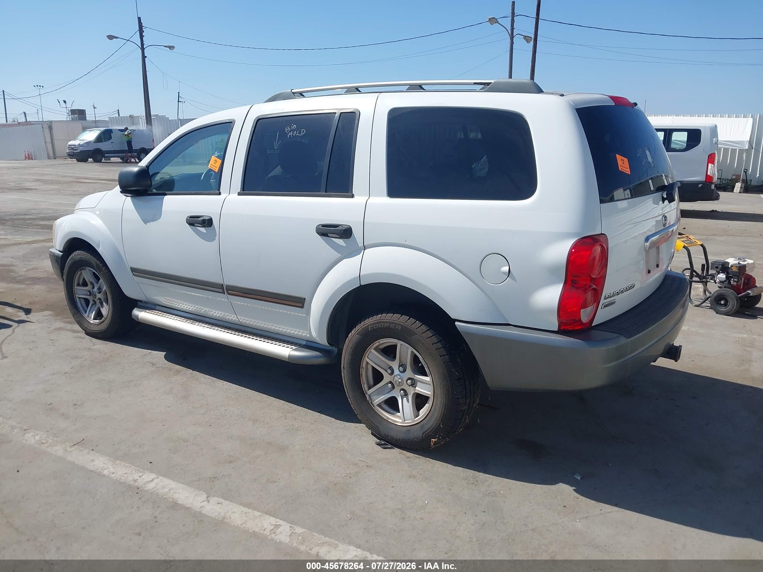2005 Dodge Durango Slt Белый vin: 1D4HD48D45F586764