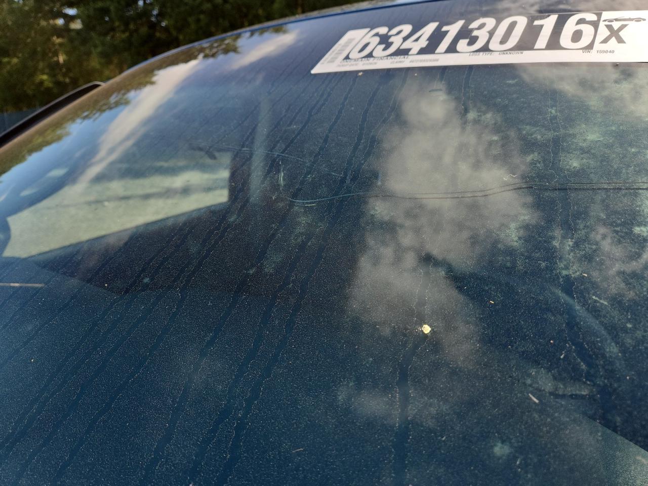 2006 Dodge Durango Slt Blue vin: 1D4HD48N56F159040 Damage: Windshield, Cracked, > 12 Inches