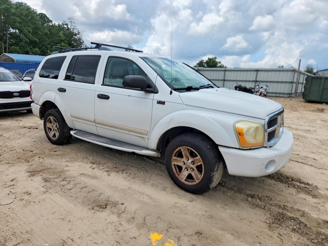 2005 Dodge Durango Limited White vin: 1D4HD58D25F581665
