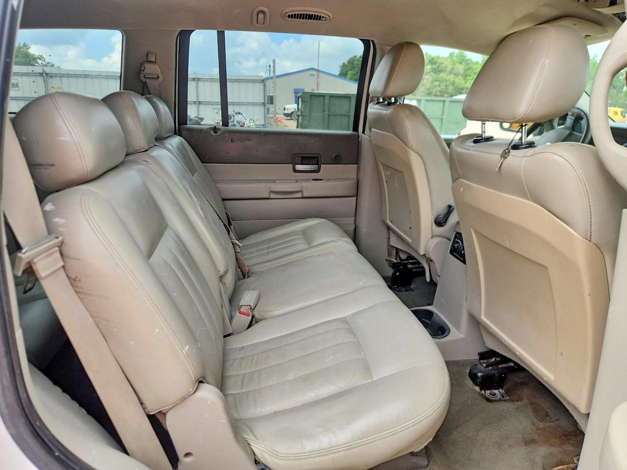 2005 Dodge Durango Limited White vin: 1D4HD58D25F581665