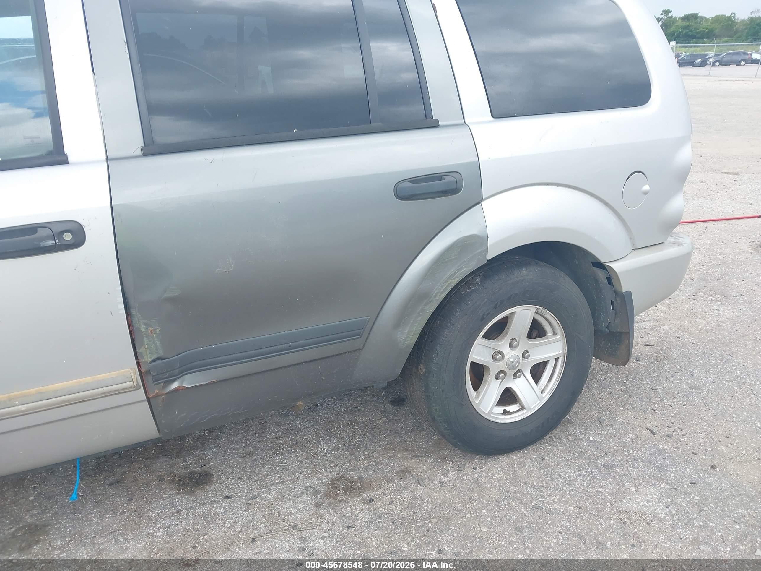 2005 Dodge Durango Limited Silver vin: 1D4HD58D65F518214