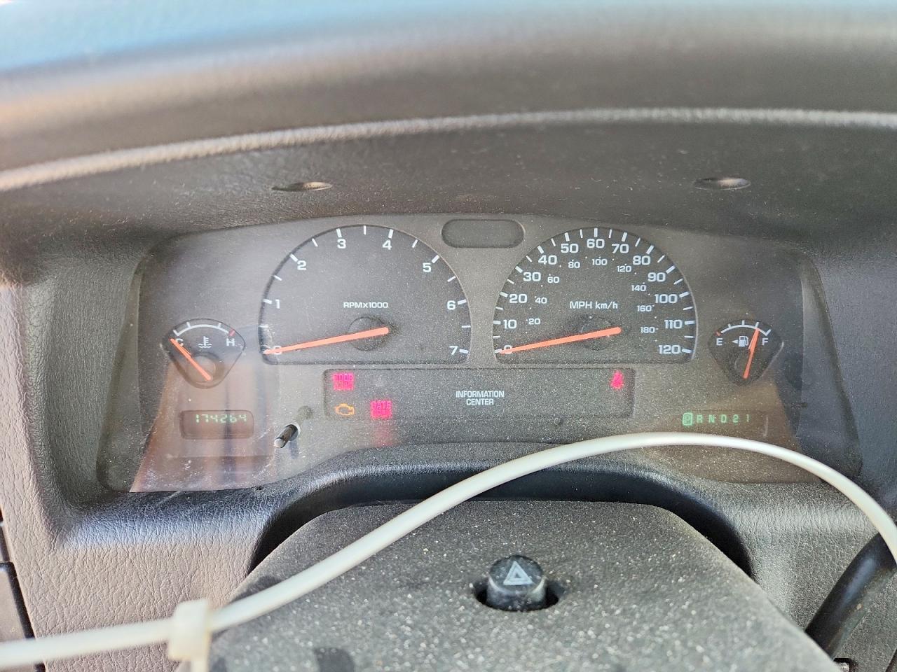 2003 Dodge Durango Sport Серебряный vin: 1D4HS38N33F596837