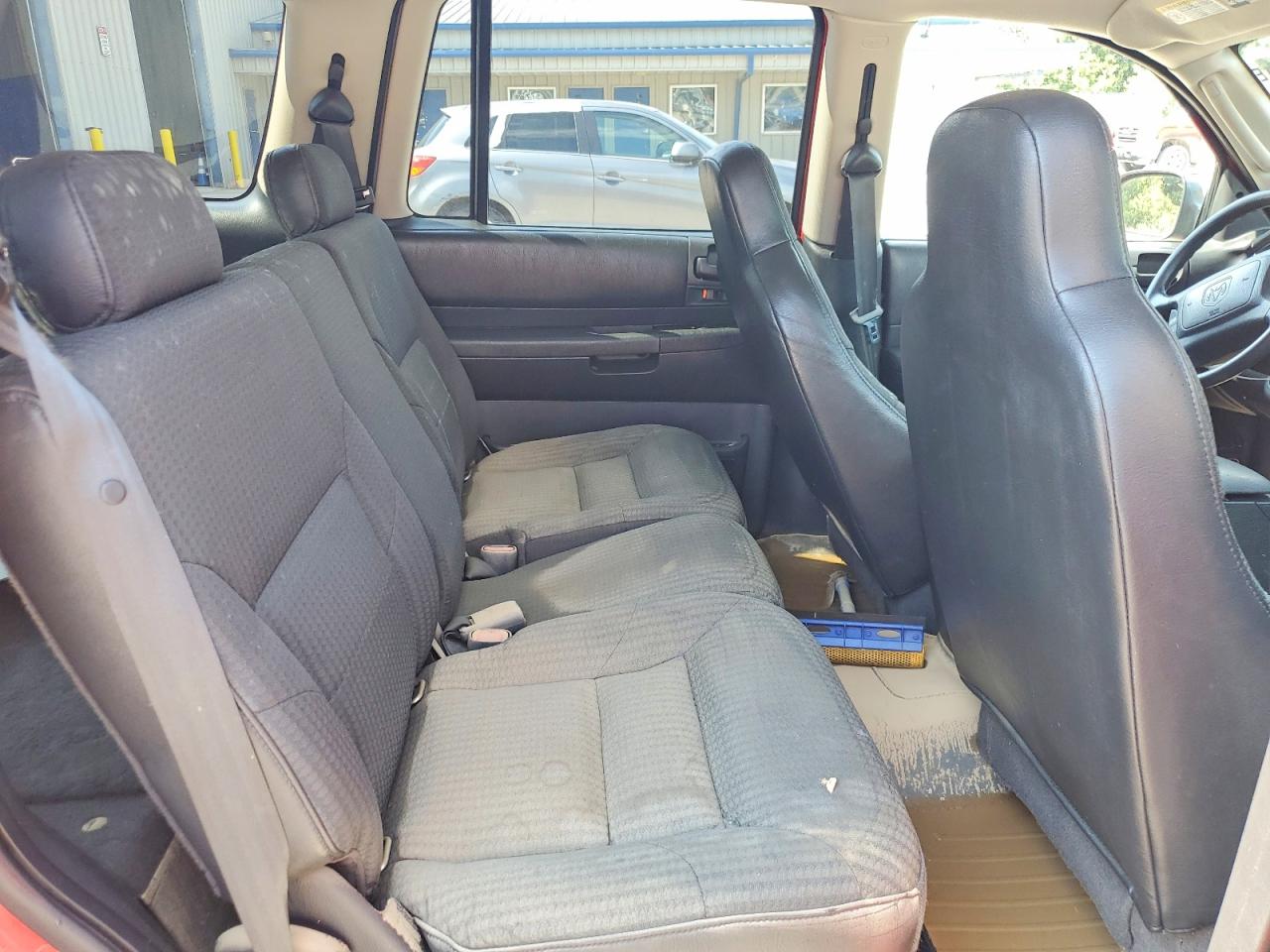 2003 Dodge Durango Sport Red vin: 1D4HS38N43F537358