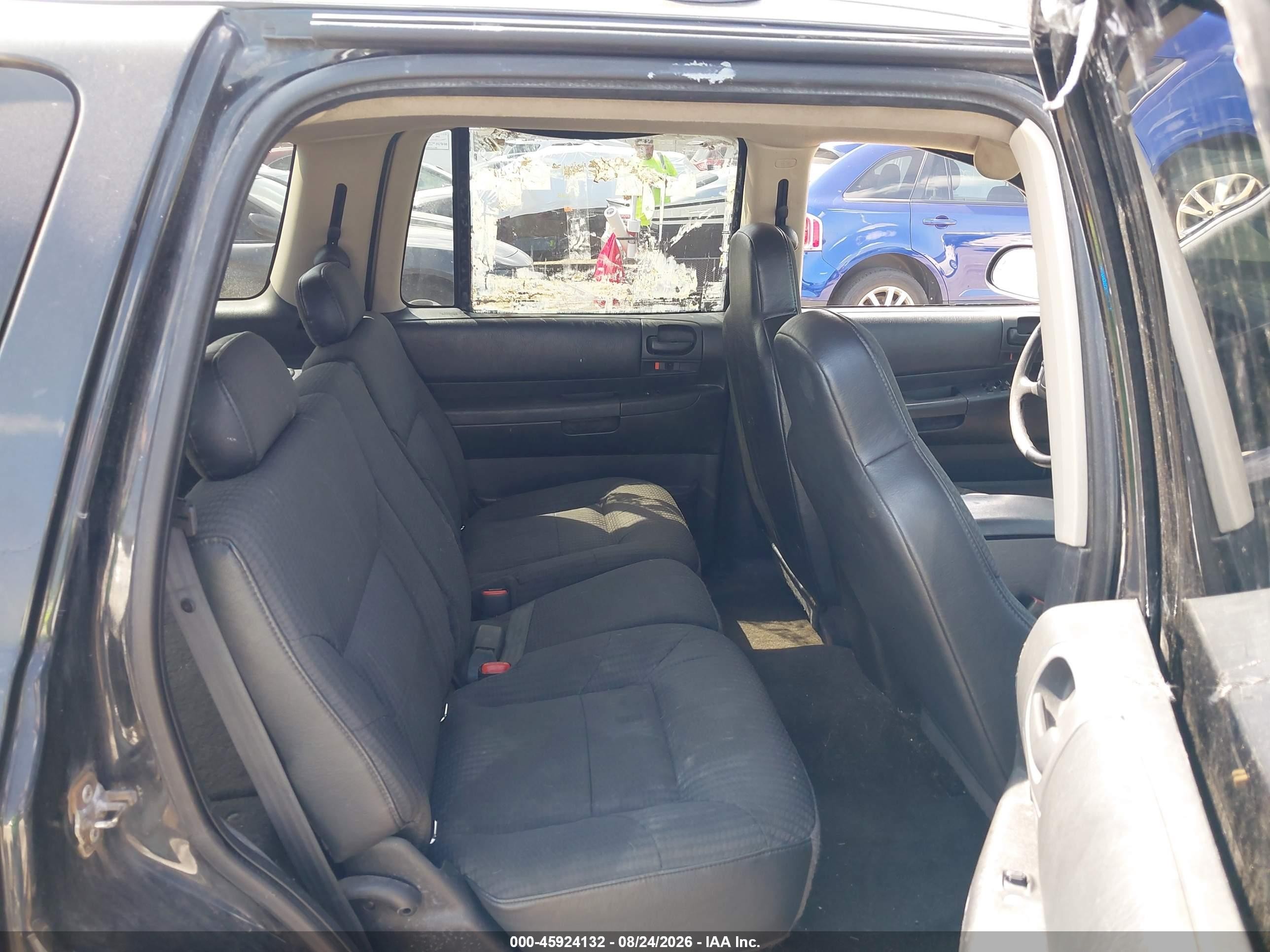 2003 Dodge Durango Sport/sxt Black vin: 1D4HS38N43F563748