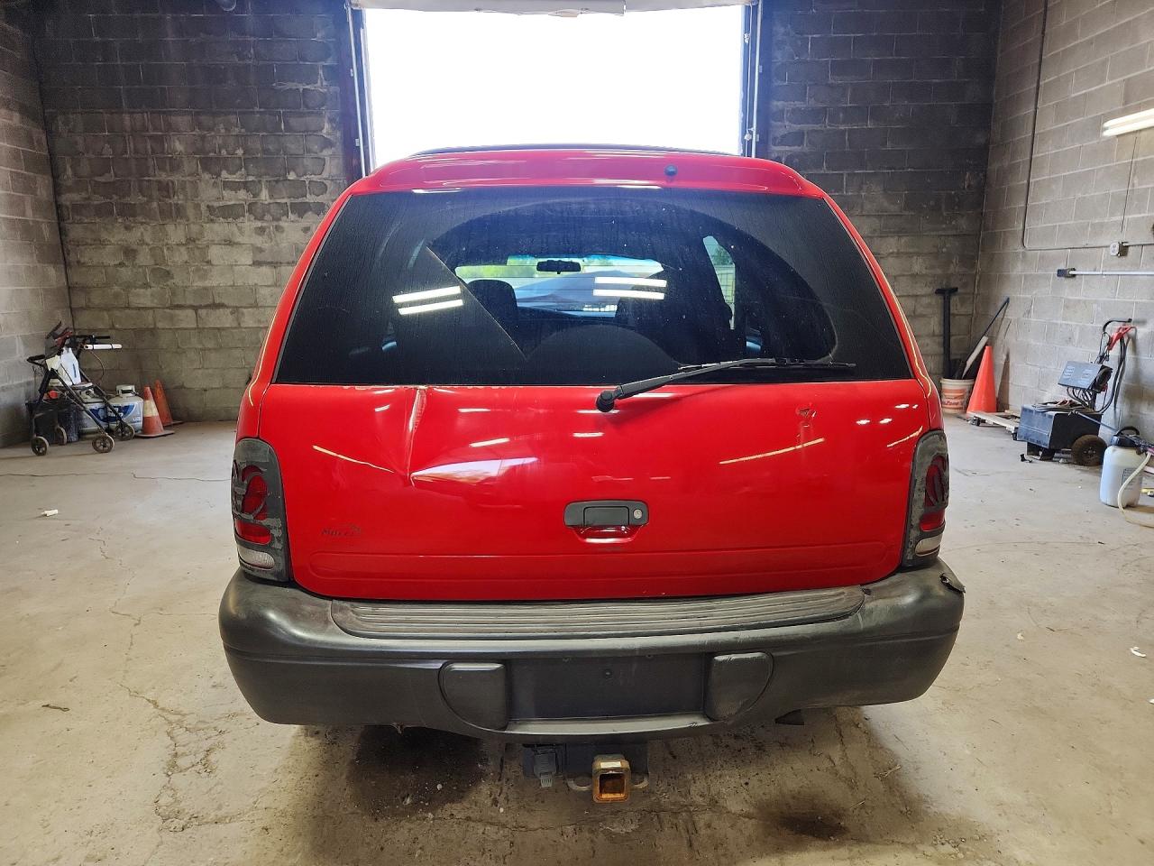 2003 Dodge Durango Sport Red vin: 1D4HS38N63F625263