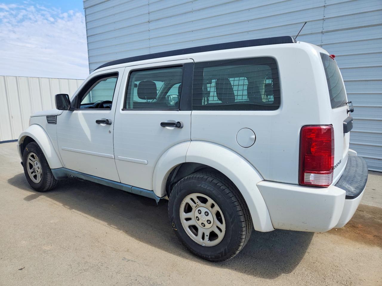 2011 Dodge Nitro Se White vin: 1D4PT2GK0BW589059