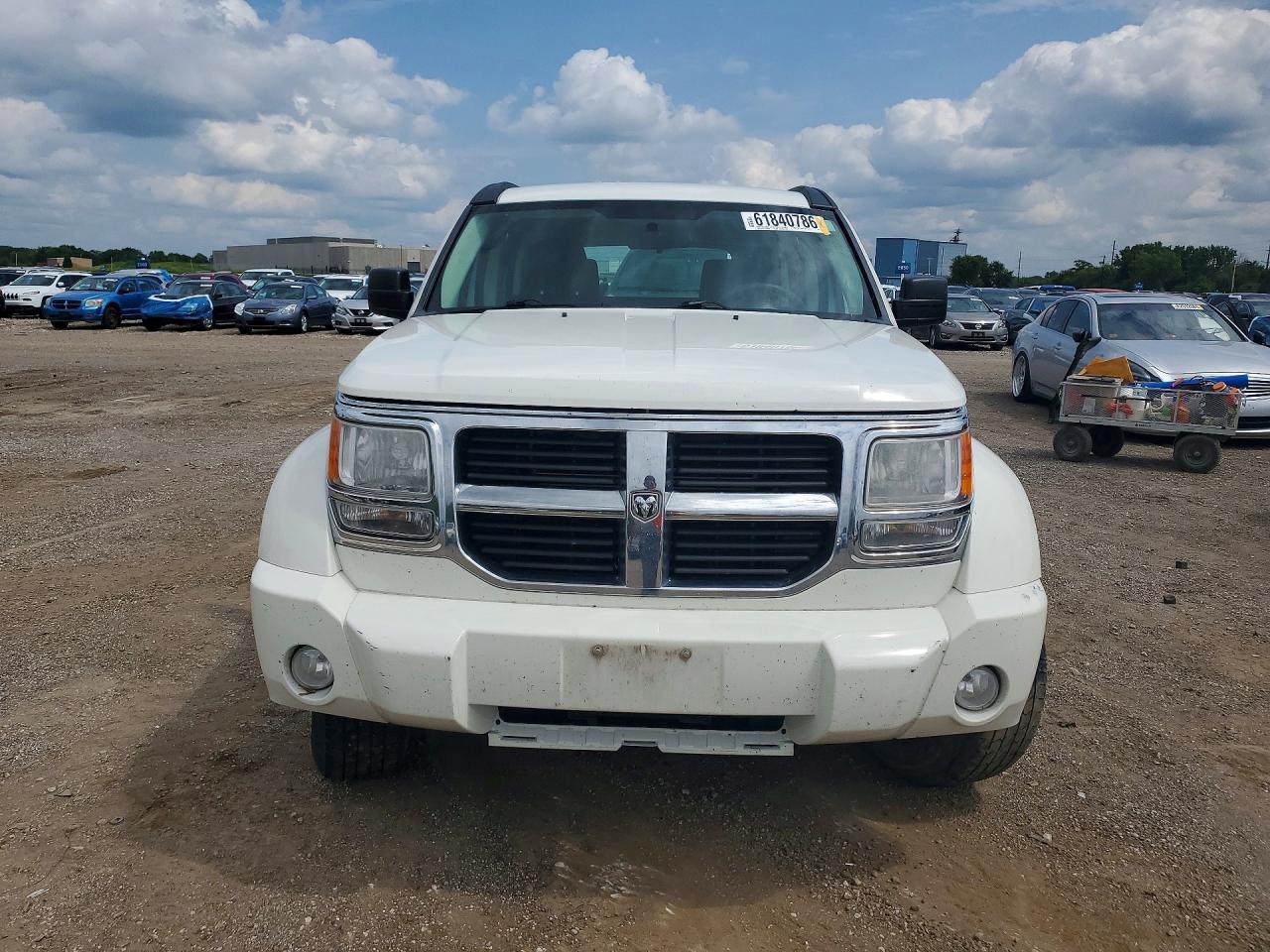 2010 Dodge Nitro Se White vin: 1D4PT2GK1AW105267