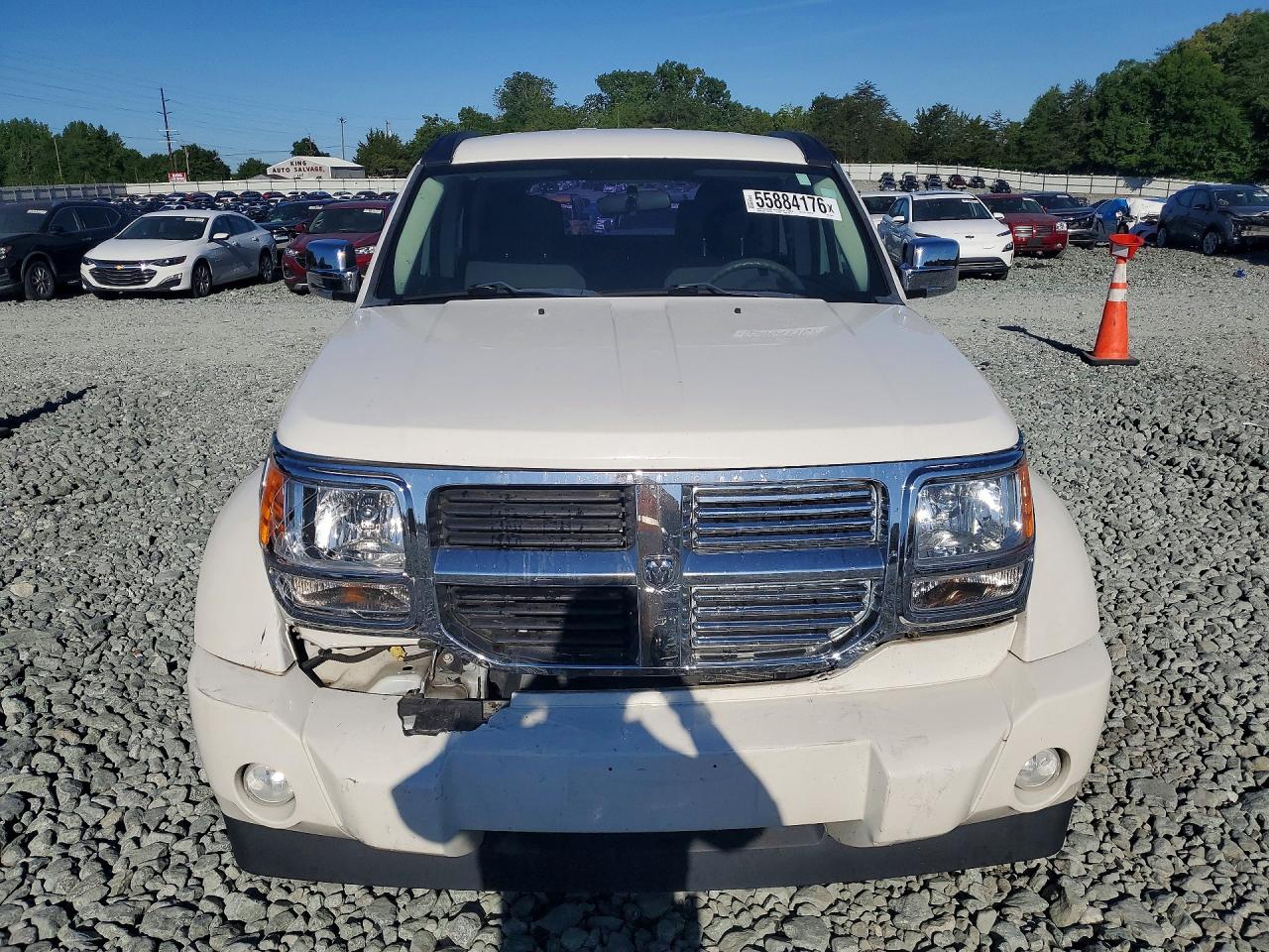 2010 Dodge Nitro Se White vin: 1D4PT2GK2AW100241