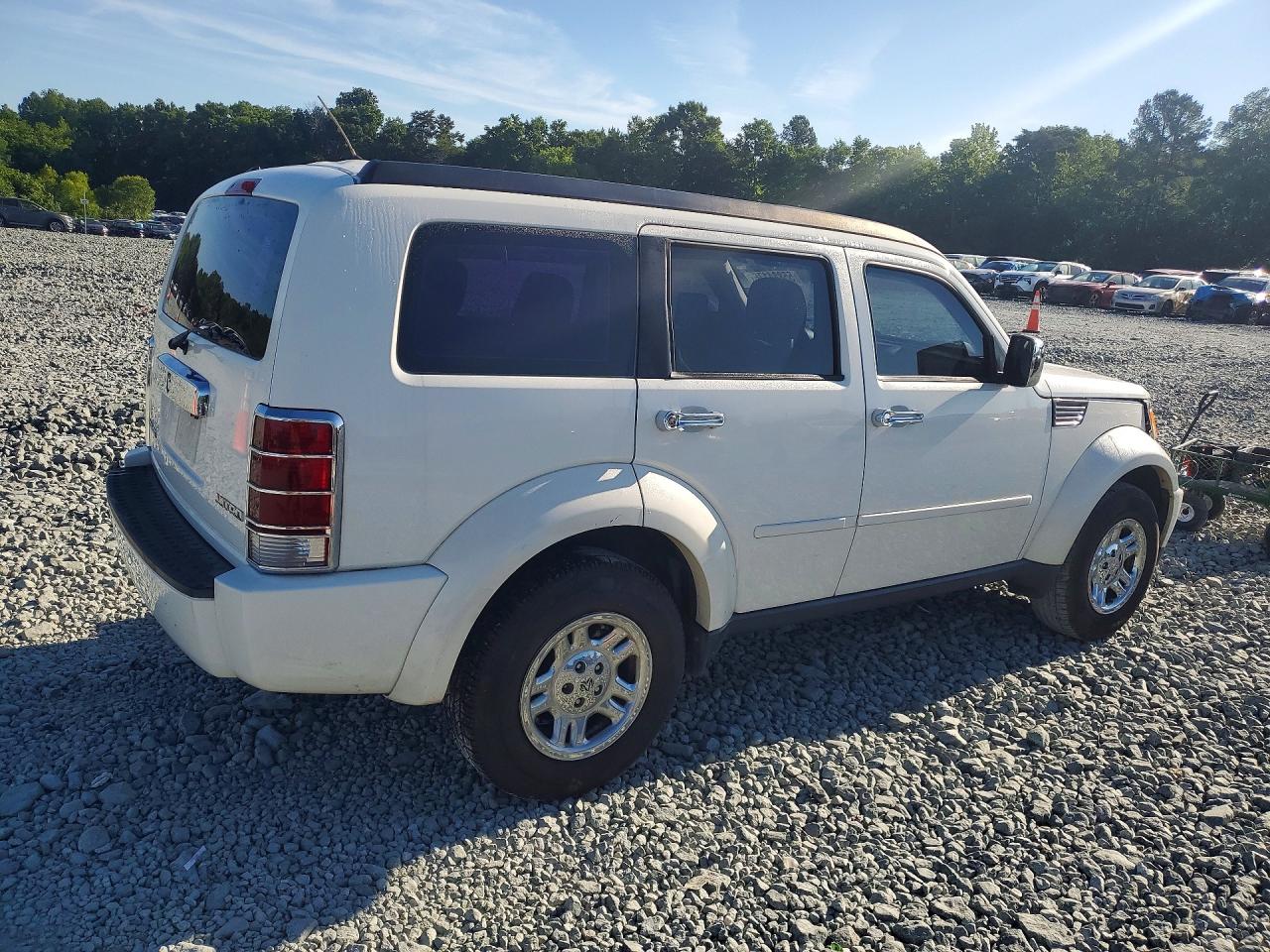 2010 Dodge Nitro Se White vin: 1D4PT2GK2AW100241