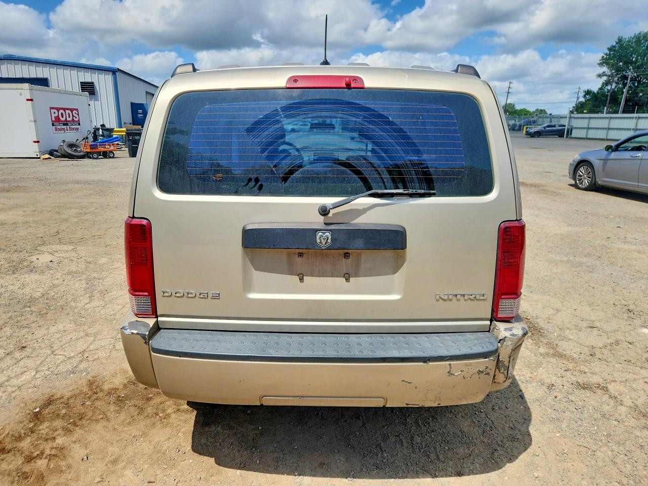 2010 Dodge Nitro Se Tan vin: 1D4PT2GK9AW125721