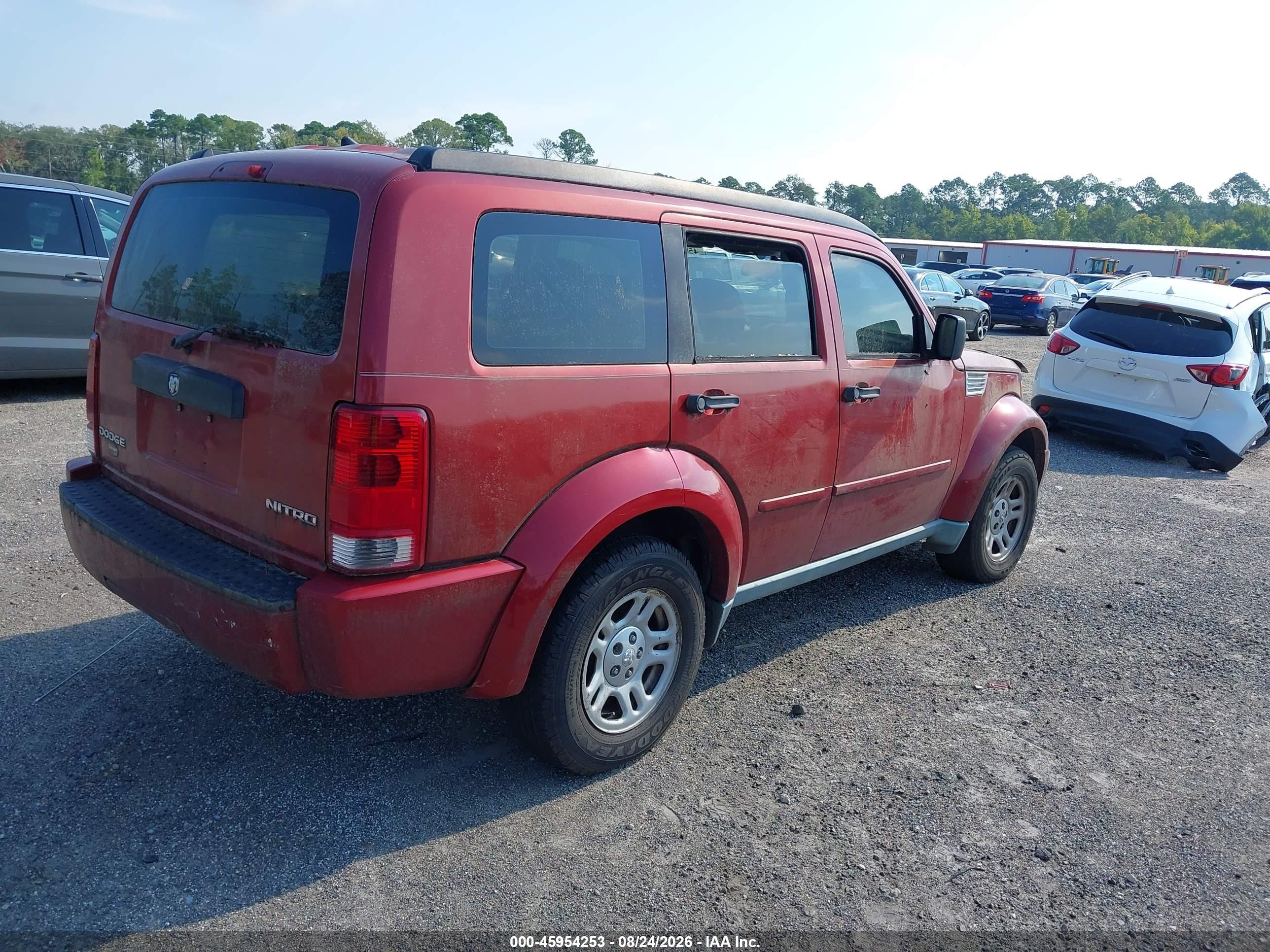 2011 Dodge Nitro Se Red vin: 1D4PT2GKXBW535512