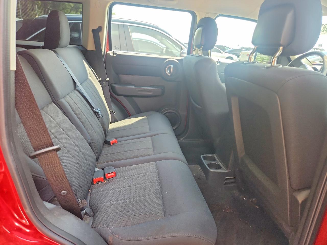 2011 Dodge Nitro Heat Red vin: 1D4PT4GK2BW517338
