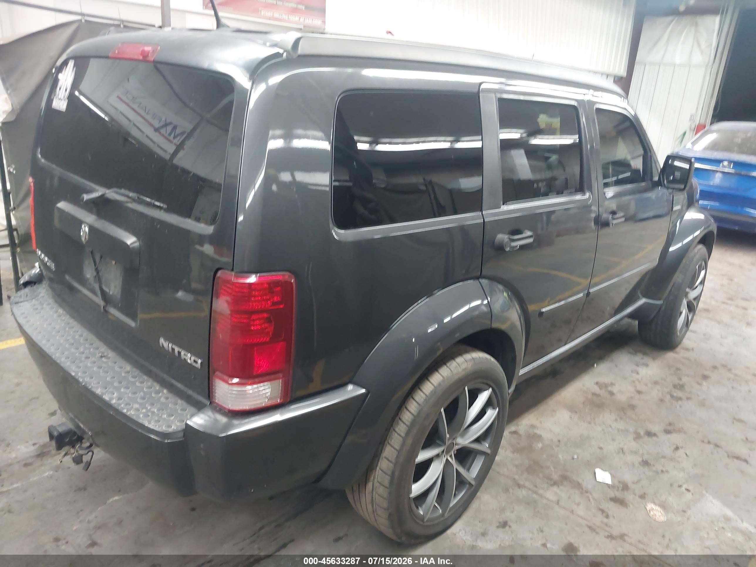 2011 Dodge Nitro Heat Gray vin: 1D4PT4GK4BW511430